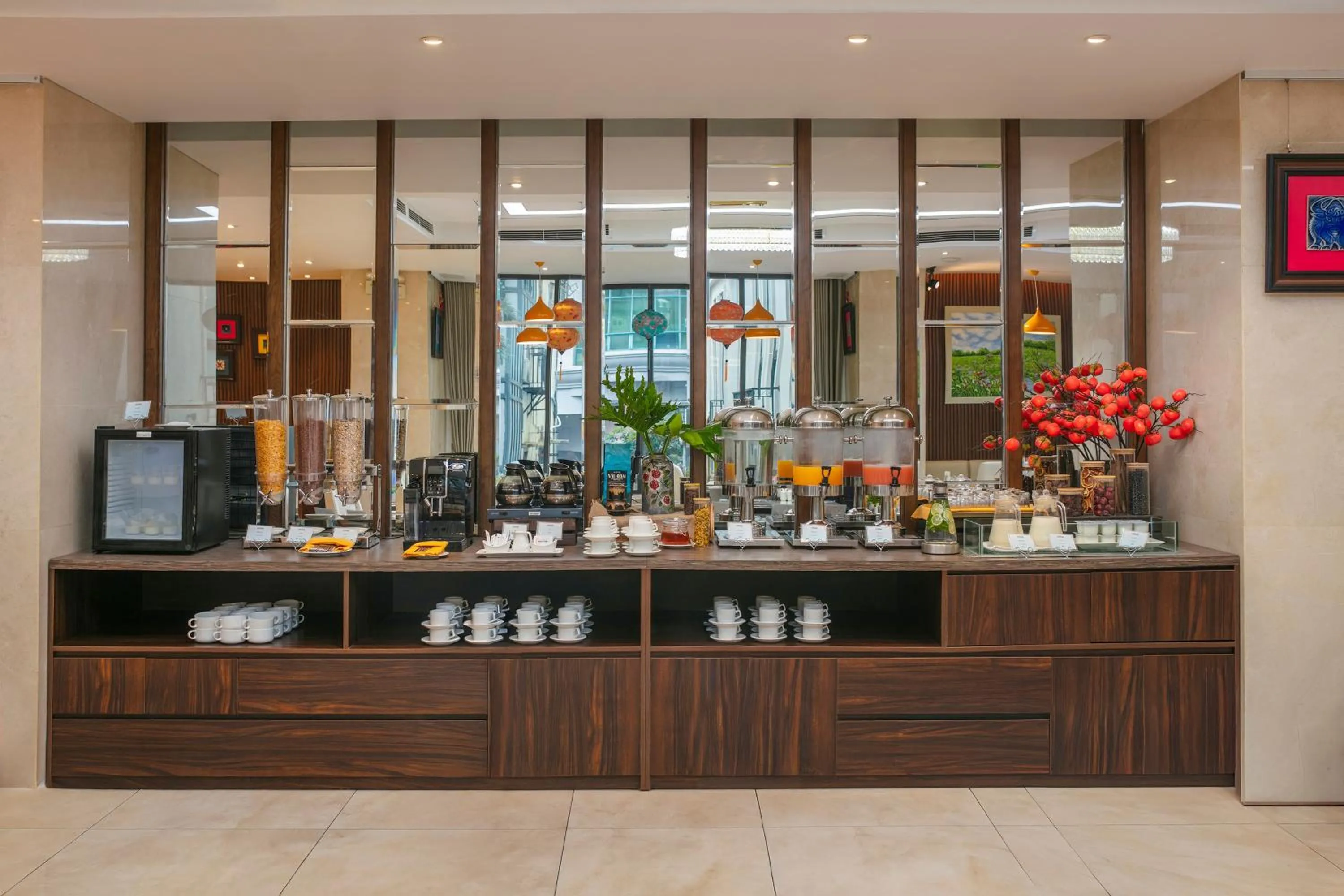Buffet breakfast in GRAND CITITEL Hanoi Hotel & Spa