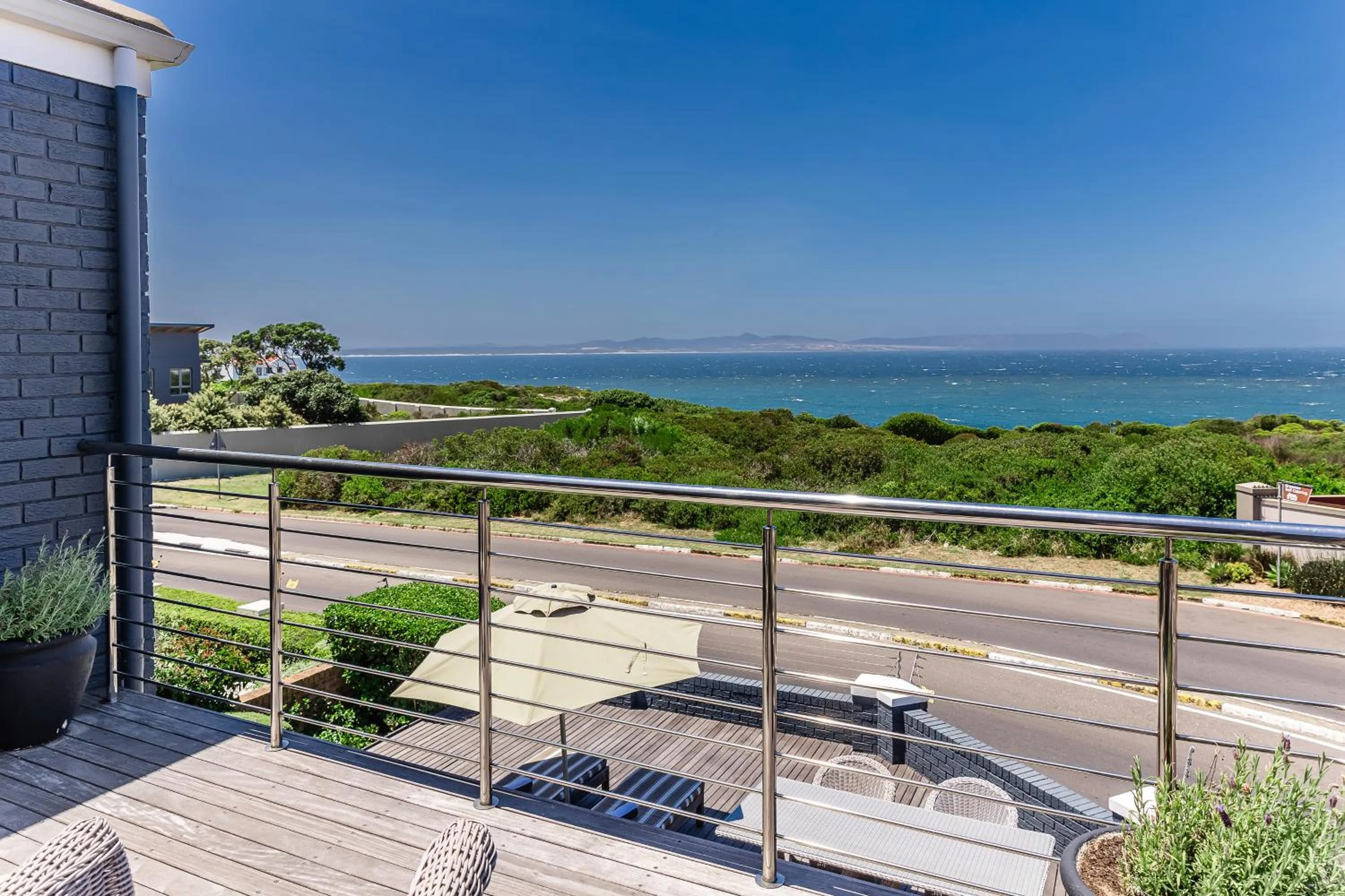 Sea view in The Whale's Tale Guesthouse