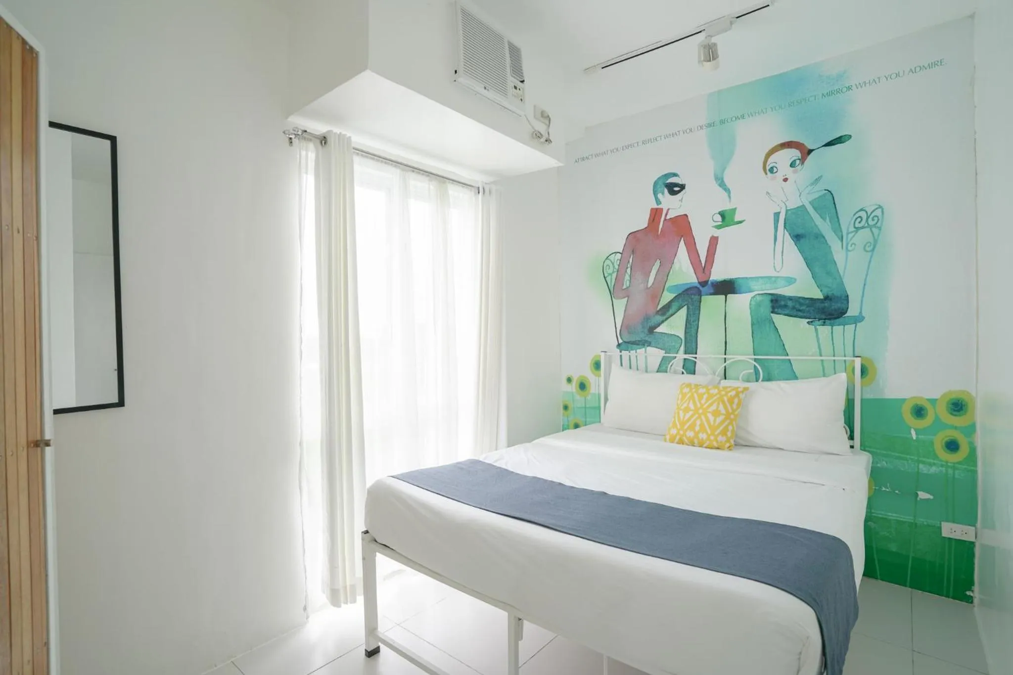 Bed in La Bella Boutique Hotel