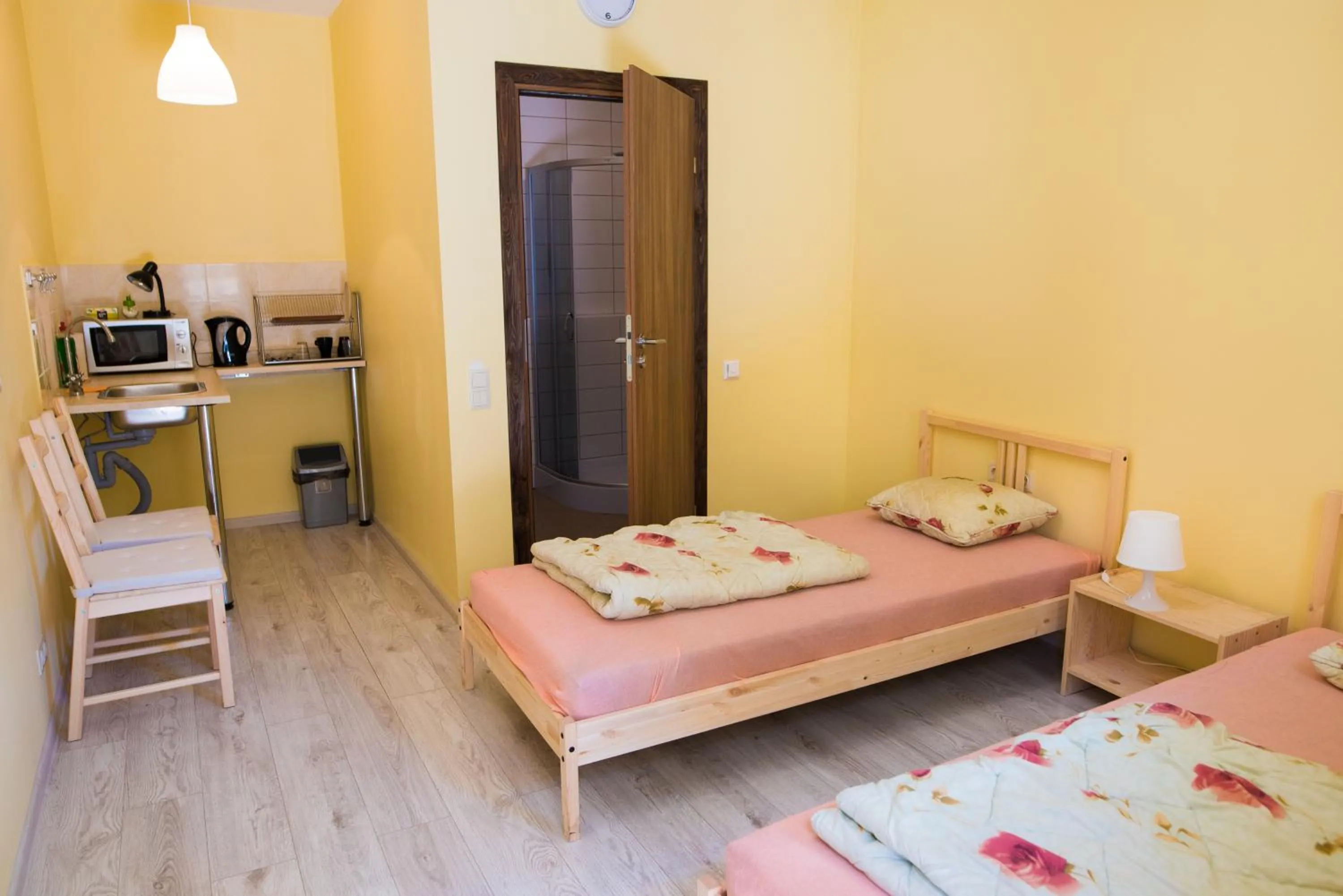 Photo of the whole room, Bed in Fortuna Hostel