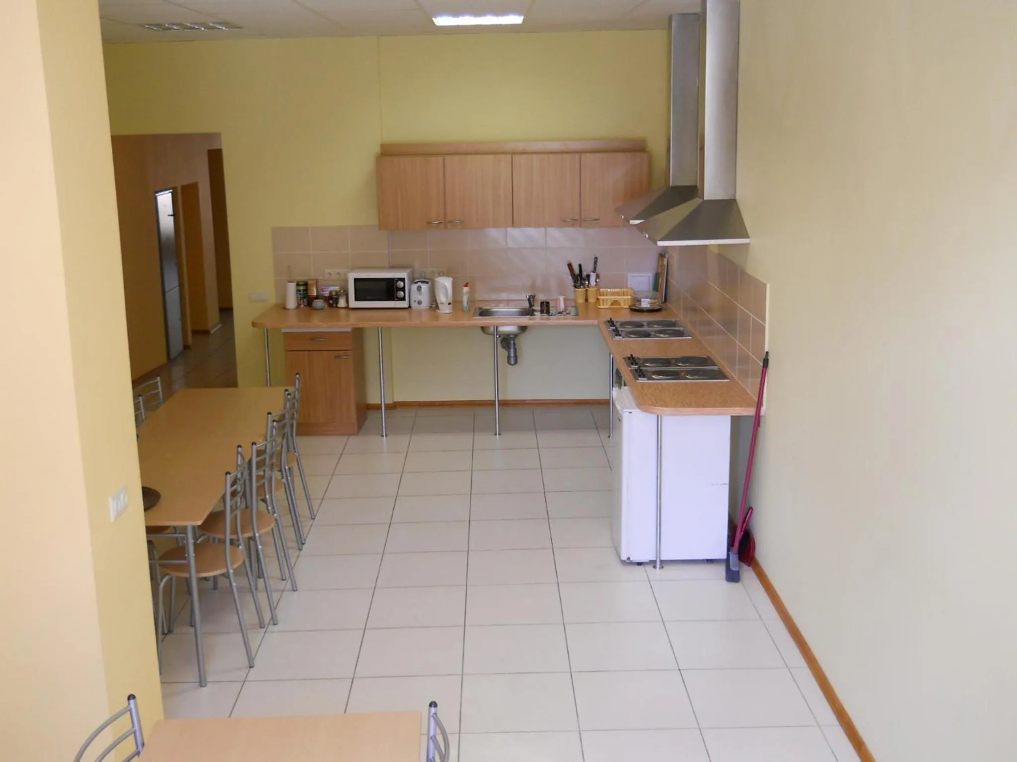 Restaurant/places to eat in Fortuna Hostel