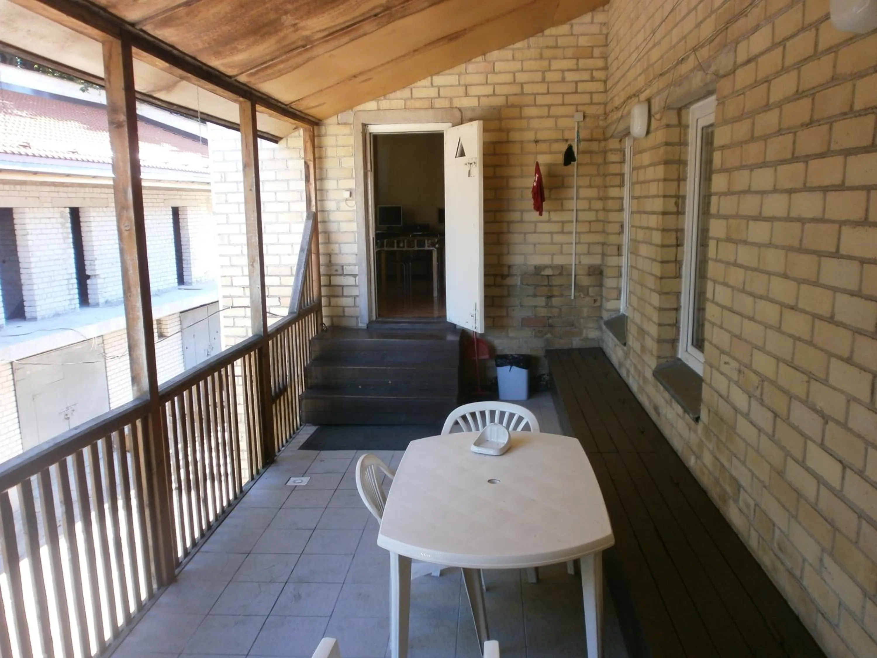Balcony/Terrace in Fortuna Hostel