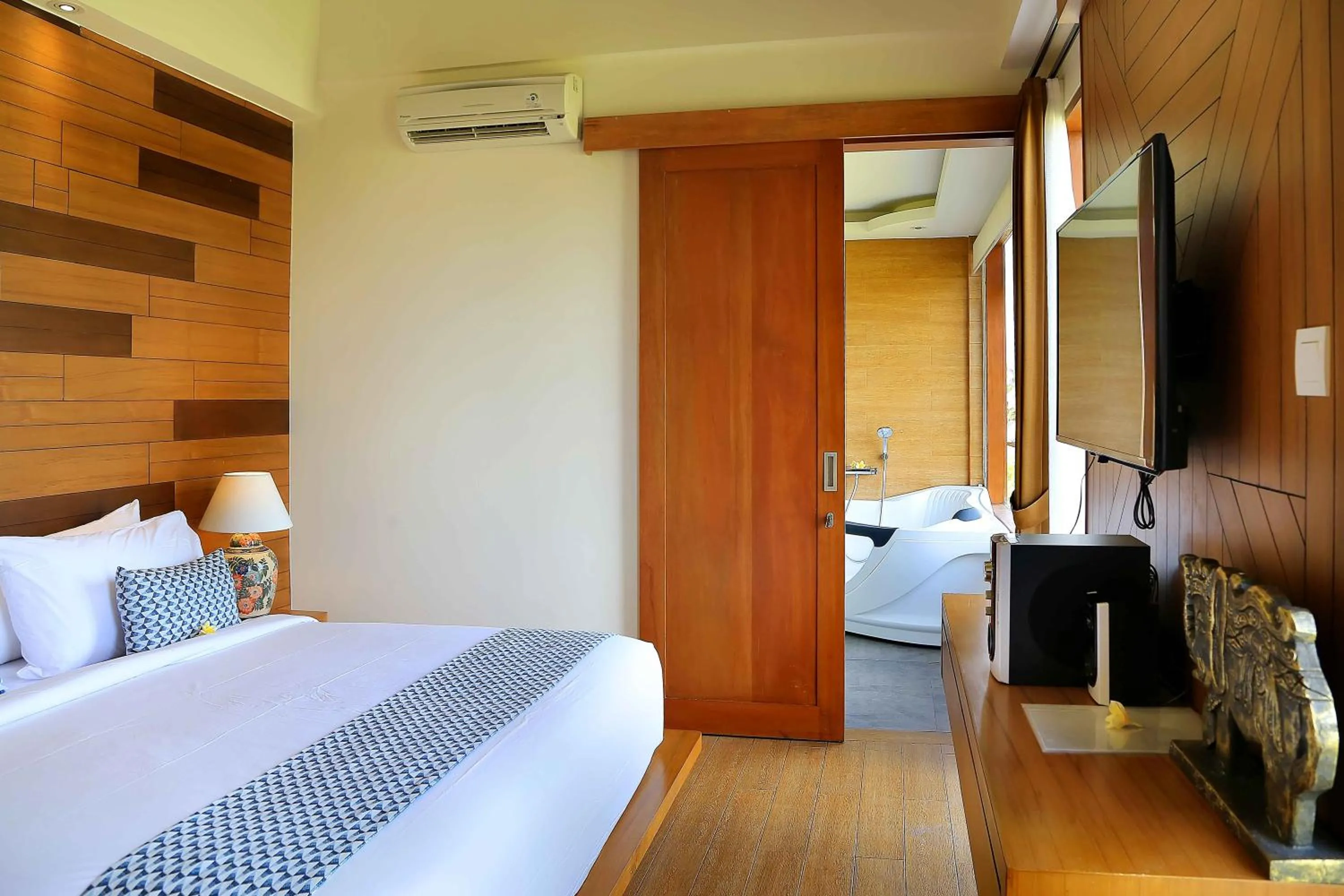 Bedroom, Bed in The Wina Villa Seminyak by The Wina Resorts