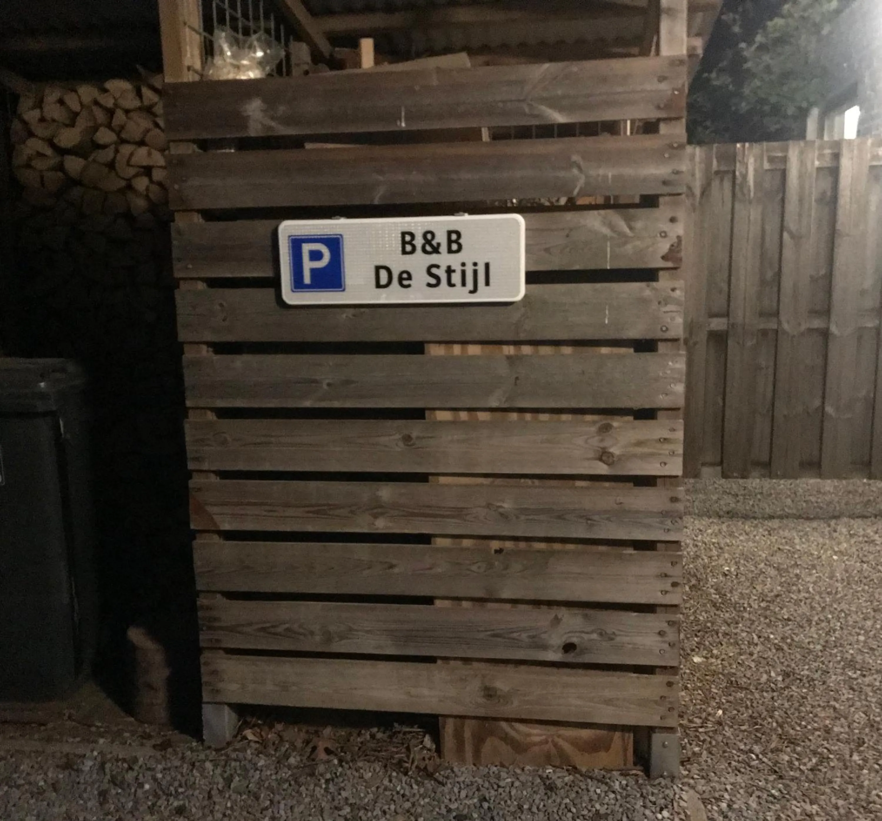 Property logo or sign in B & B De Stijl