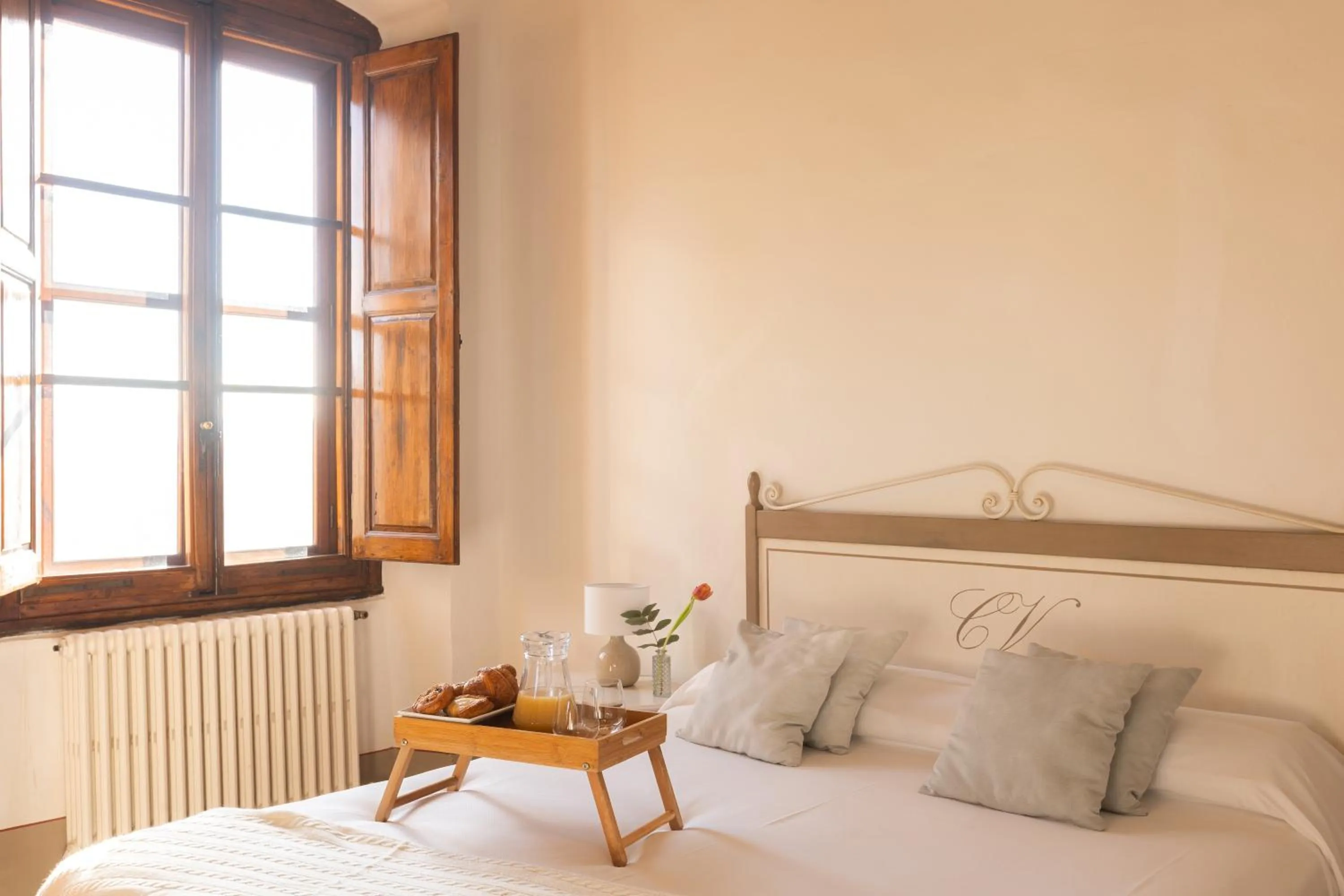 Bedroom, Bed in Castello Vicchiomaggio