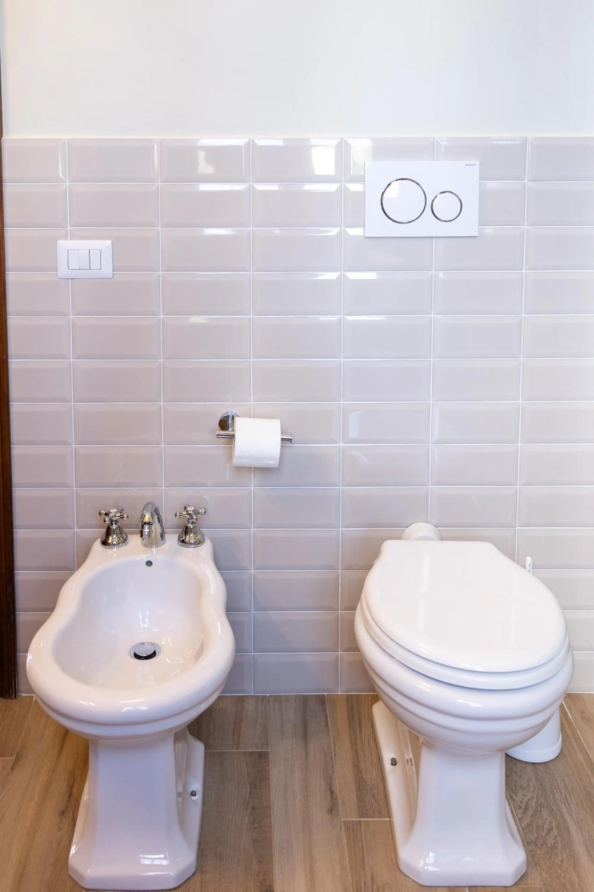 Toilet in Castello Vicchiomaggio