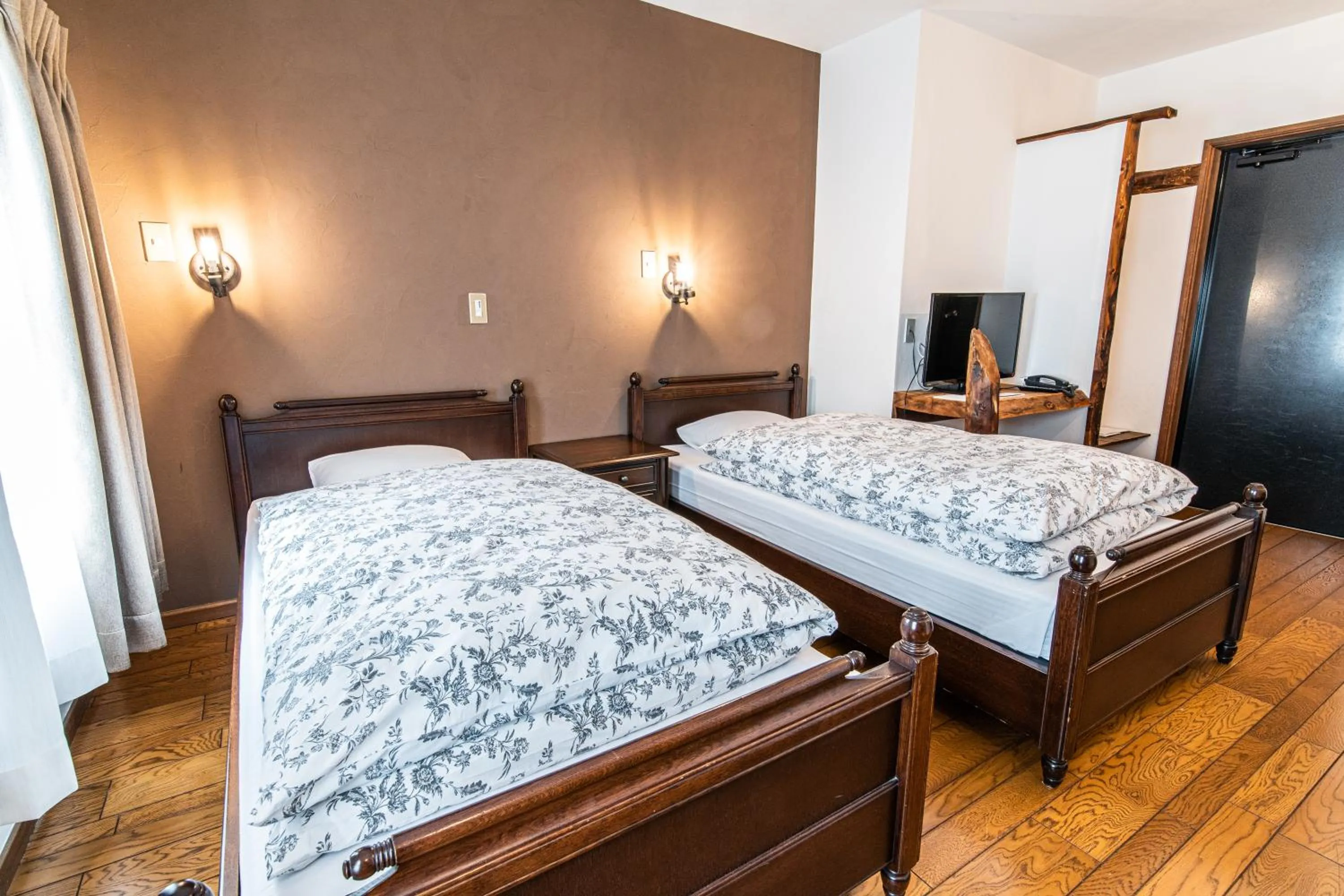 Bed in Hotel Haus St Anton