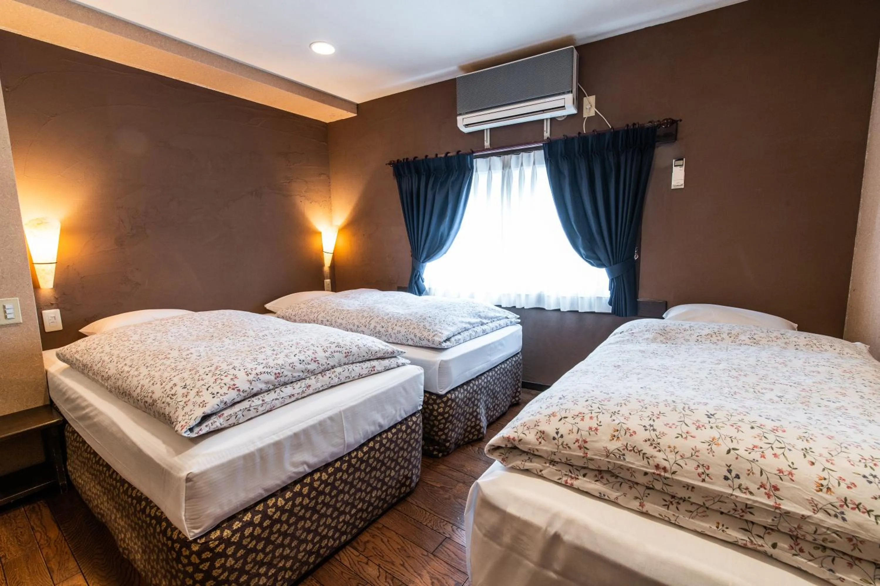 Bed in Hotel Haus St Anton