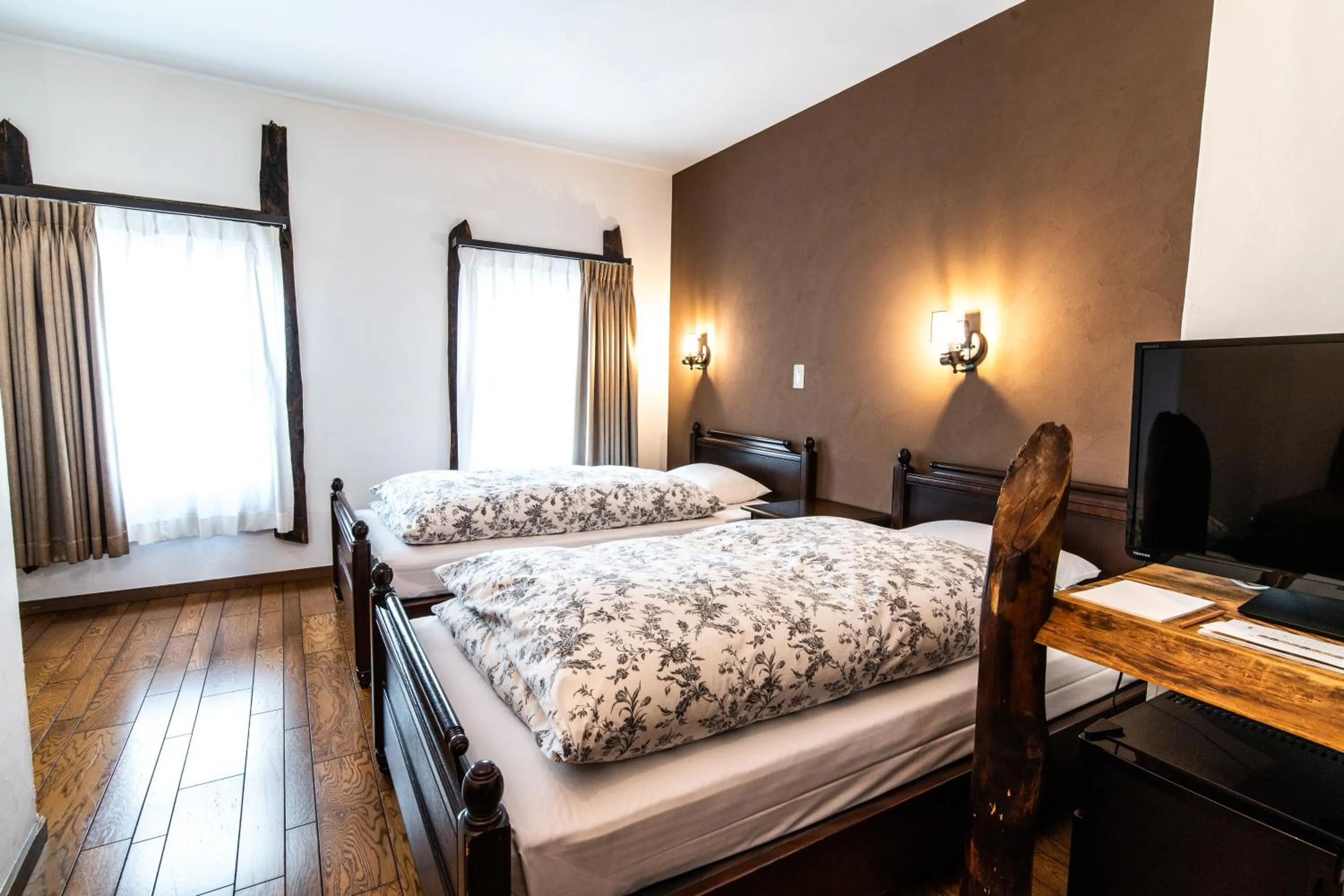 Photo of the whole room, Bed in Hotel Haus St Anton