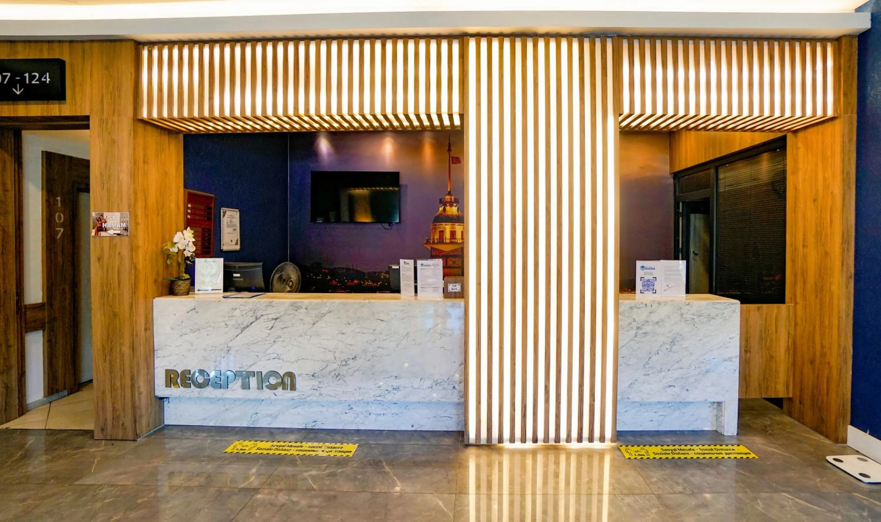 Lobby or reception, Bed in Istanbul Beach Hotel - All Inclusive