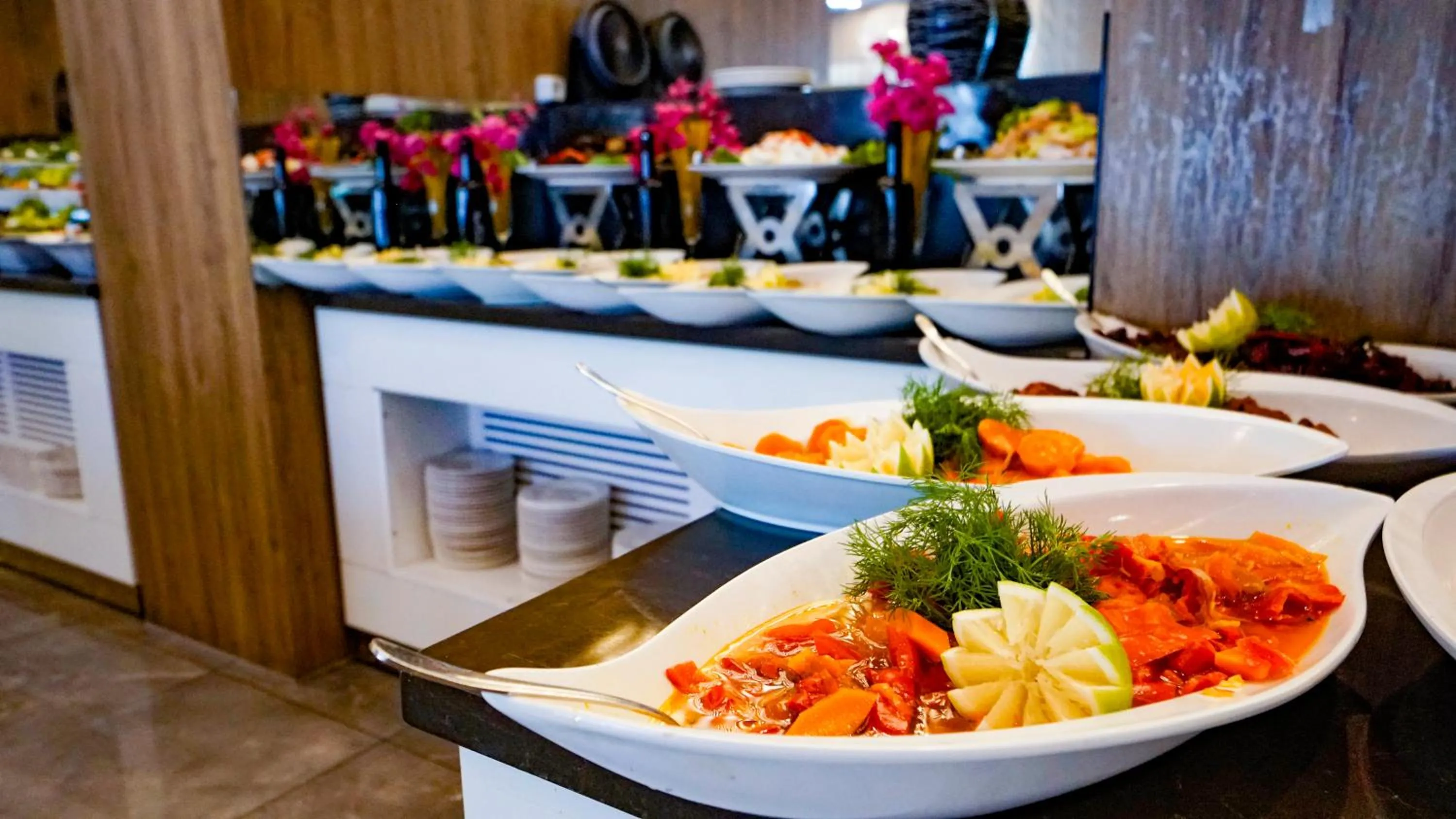 Food and drinks in Istanbul Beach Hotel - All Inclusive