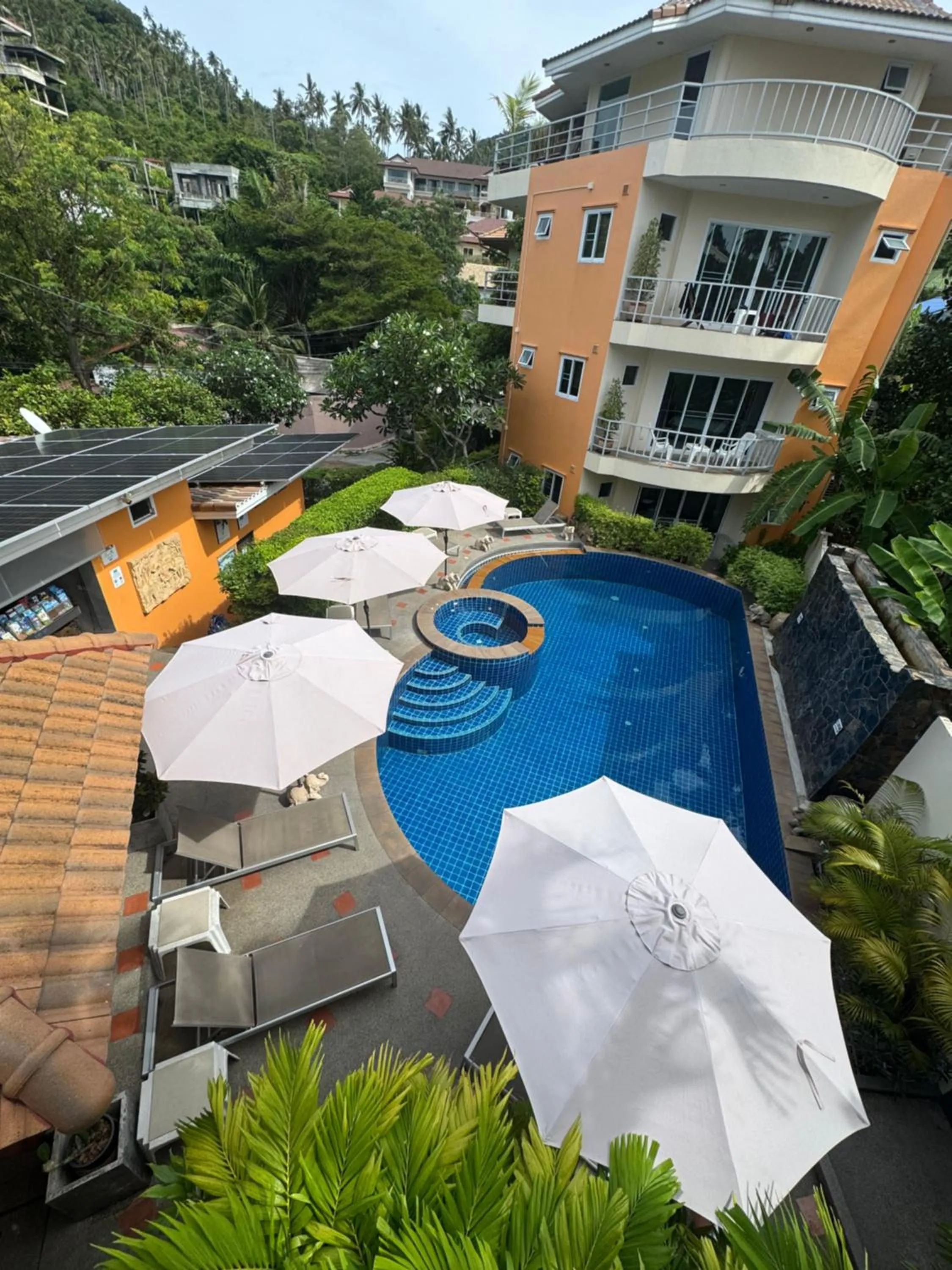 Property building in Chaweng Noi Residence