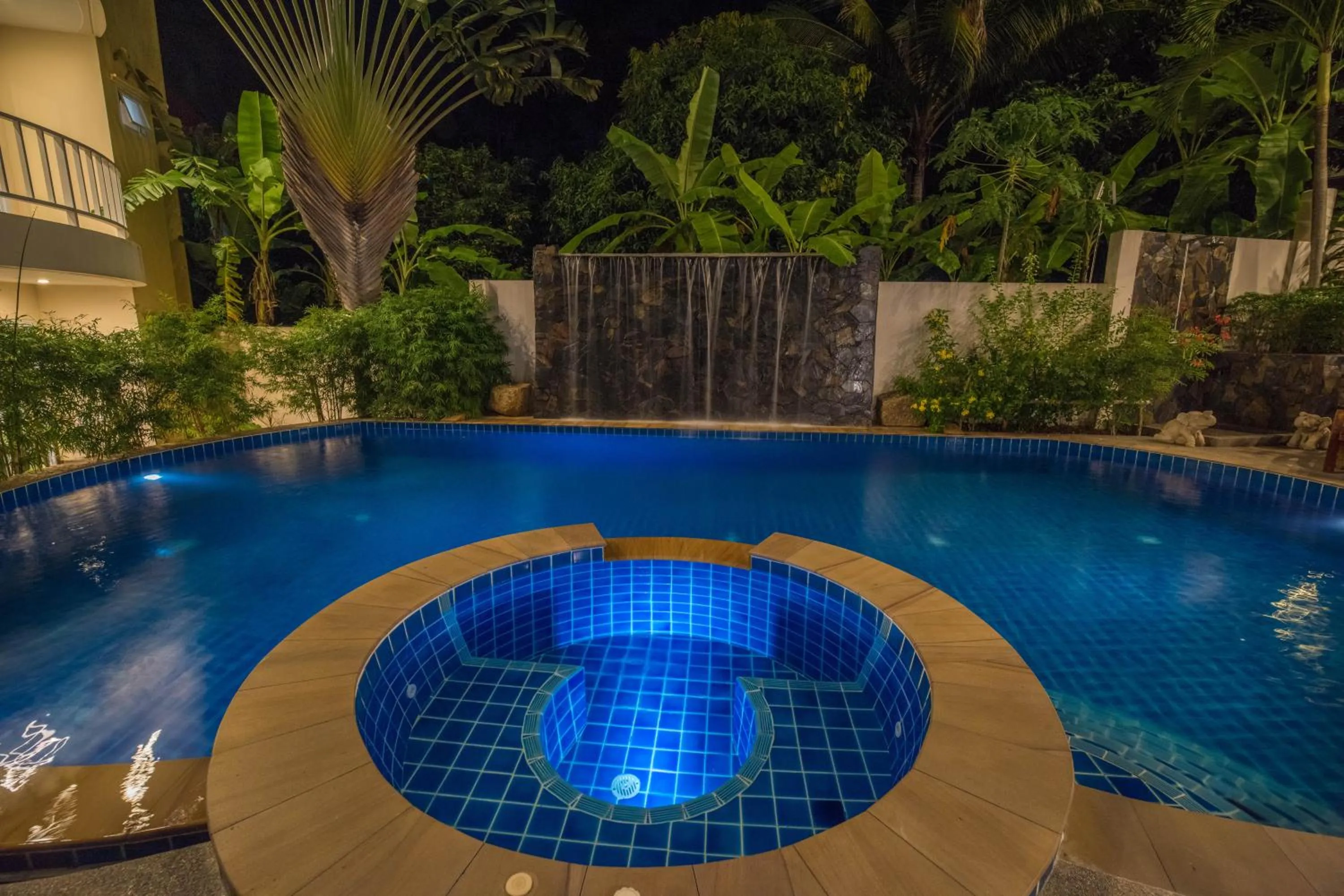 Swimming pool in Chaweng Noi Residence