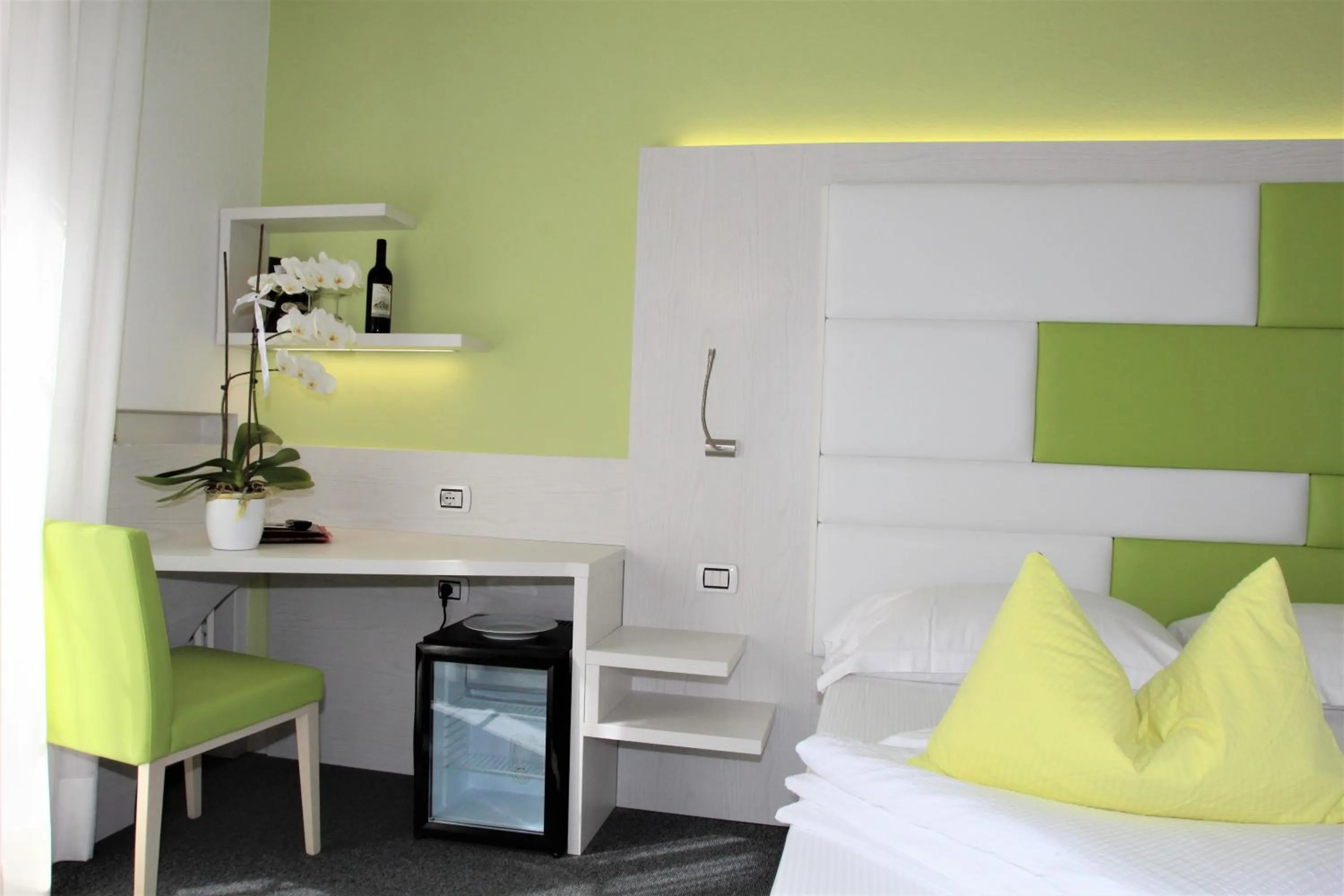 Bedroom, Bed in Hotel Augusta