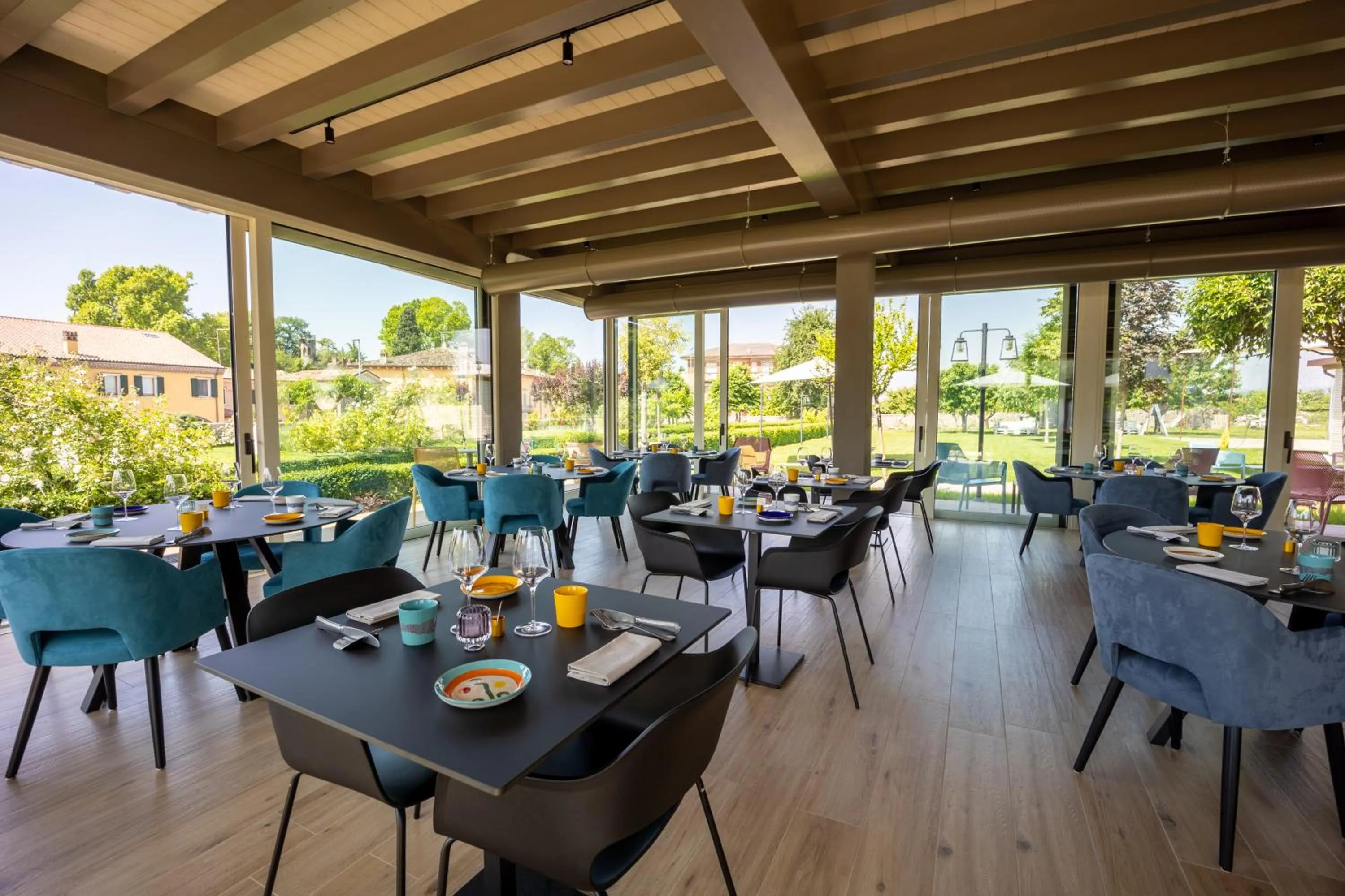 Restaurant/places to eat in Villa Nichesola