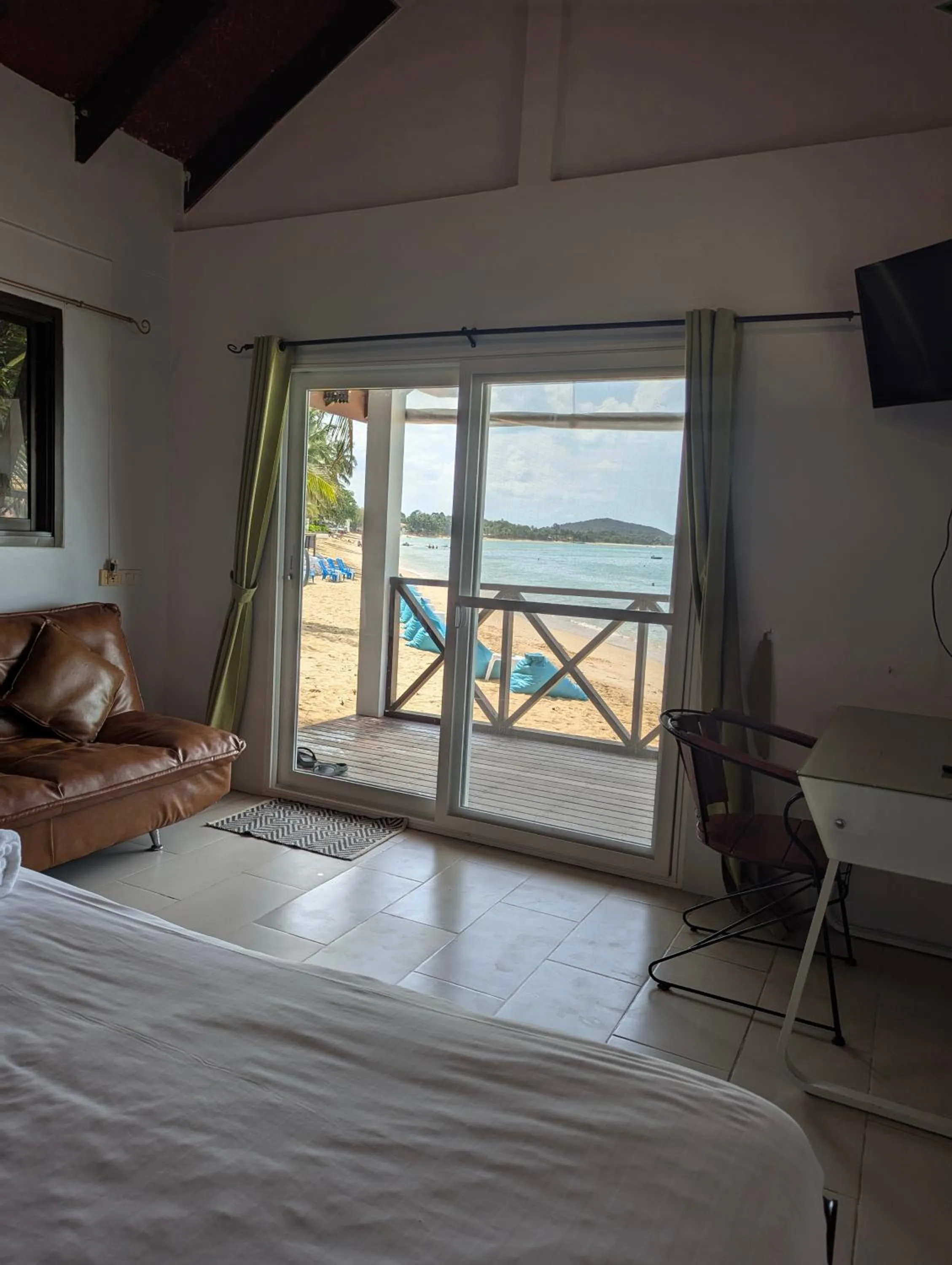 View (from property/room), Bed in Moonhut Bungalows