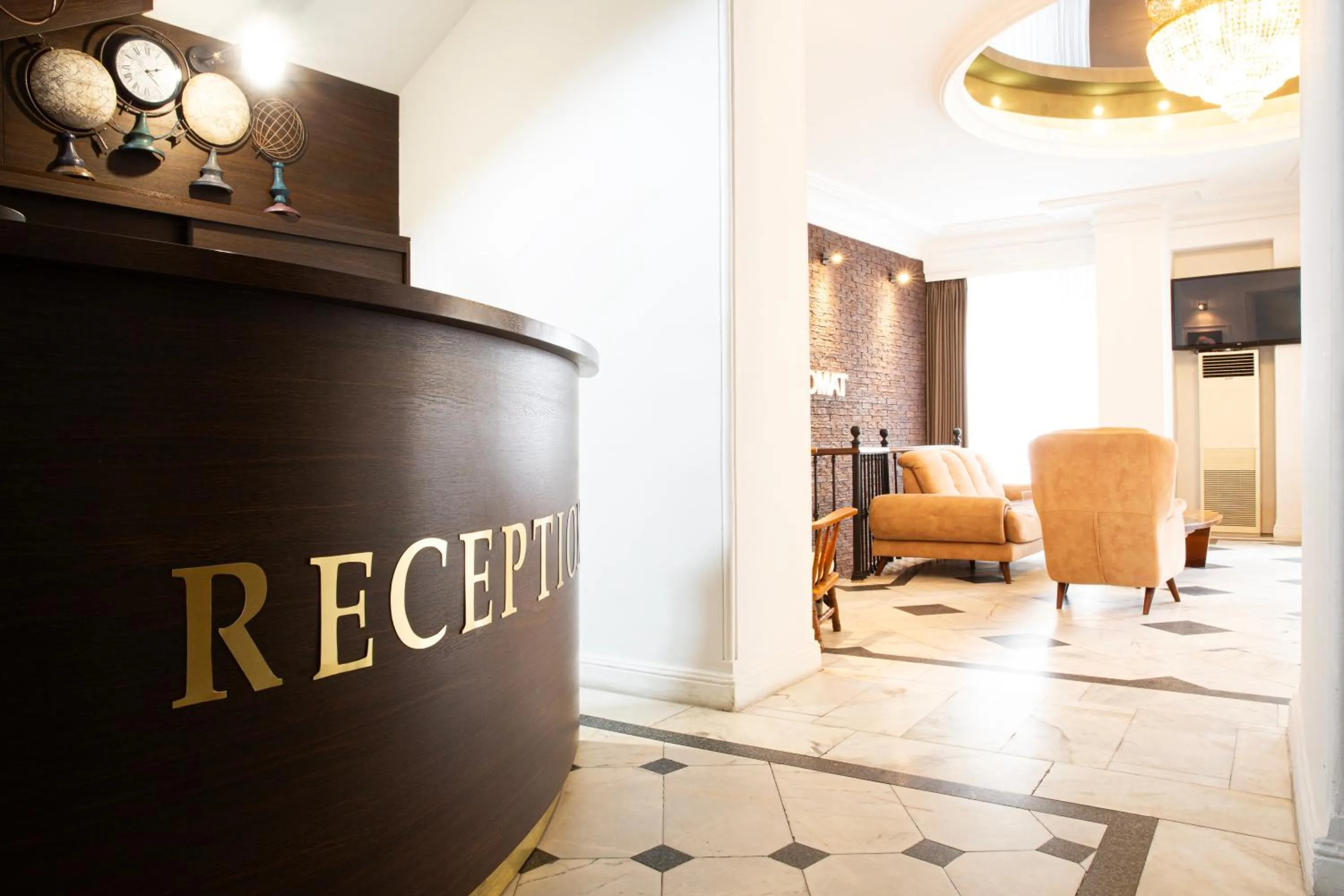 Lobby or reception in Hotel Diplomat