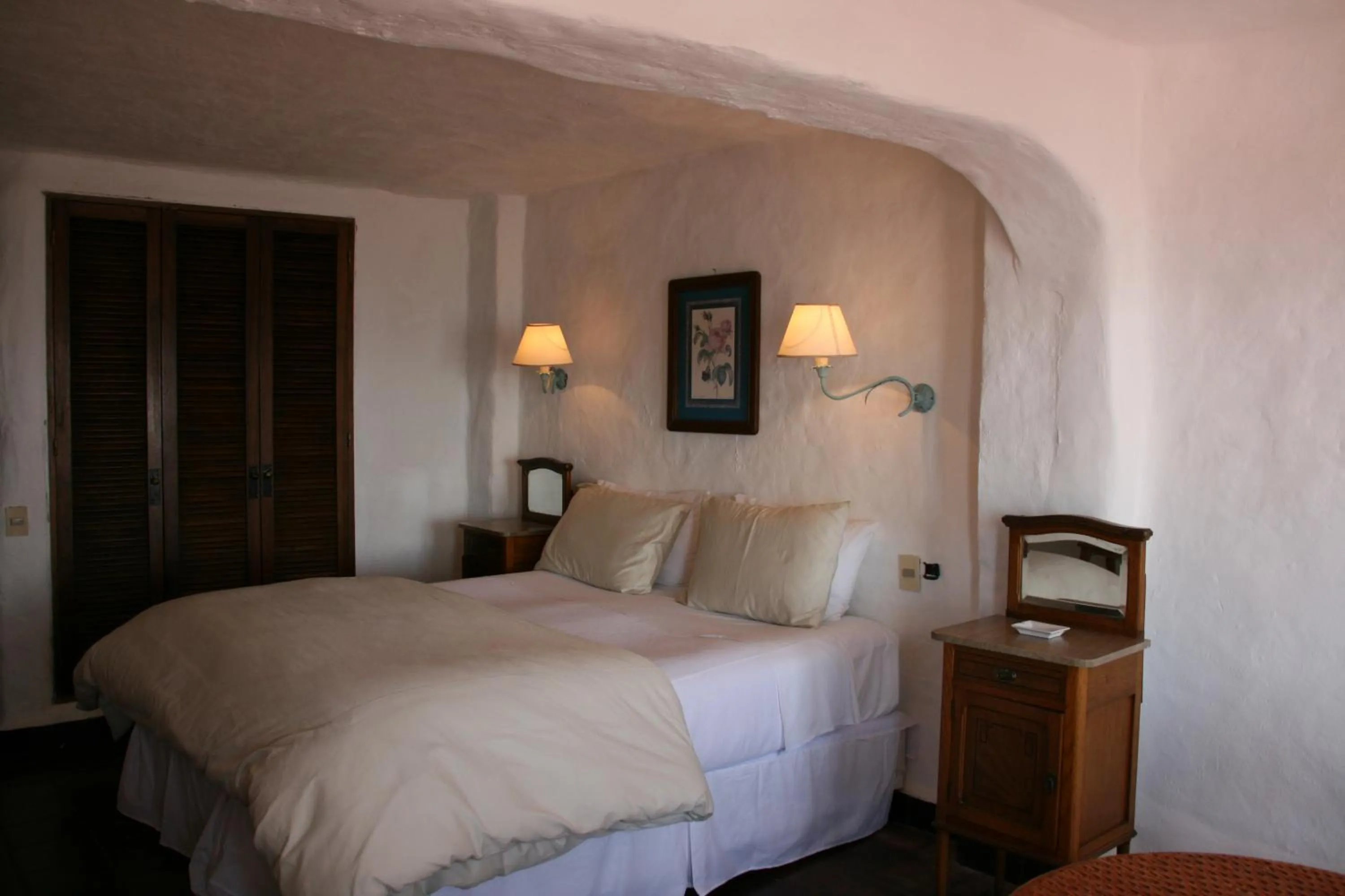 Bedroom, Bed in Club Hotel Casapueblo