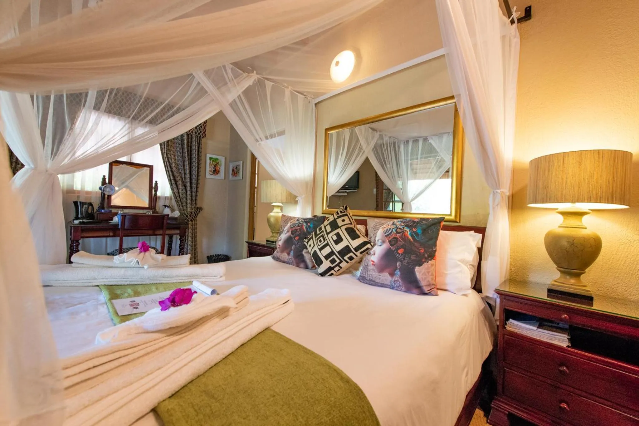 Bedroom, Bed in Blyde River Canyon Lodge