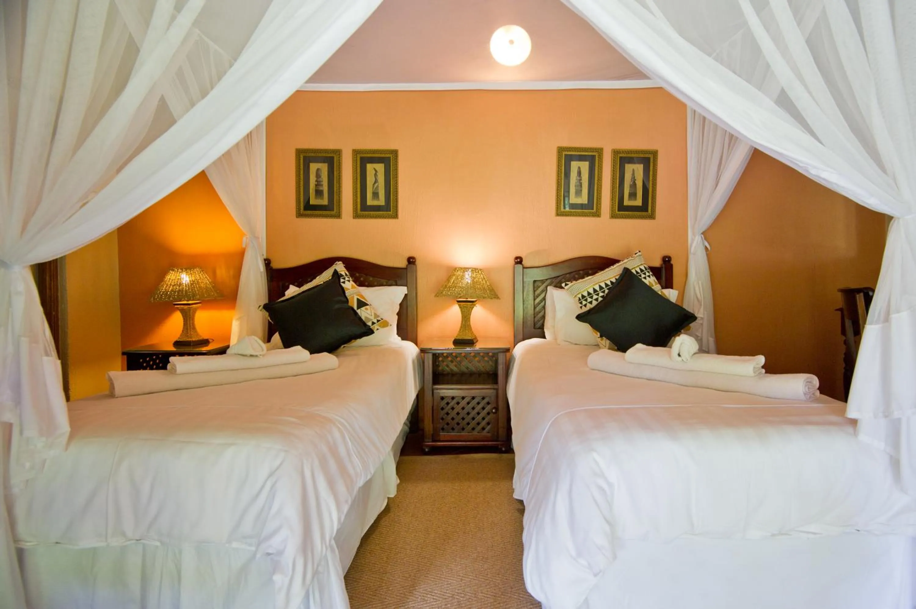 Bed in Blyde River Canyon Lodge
