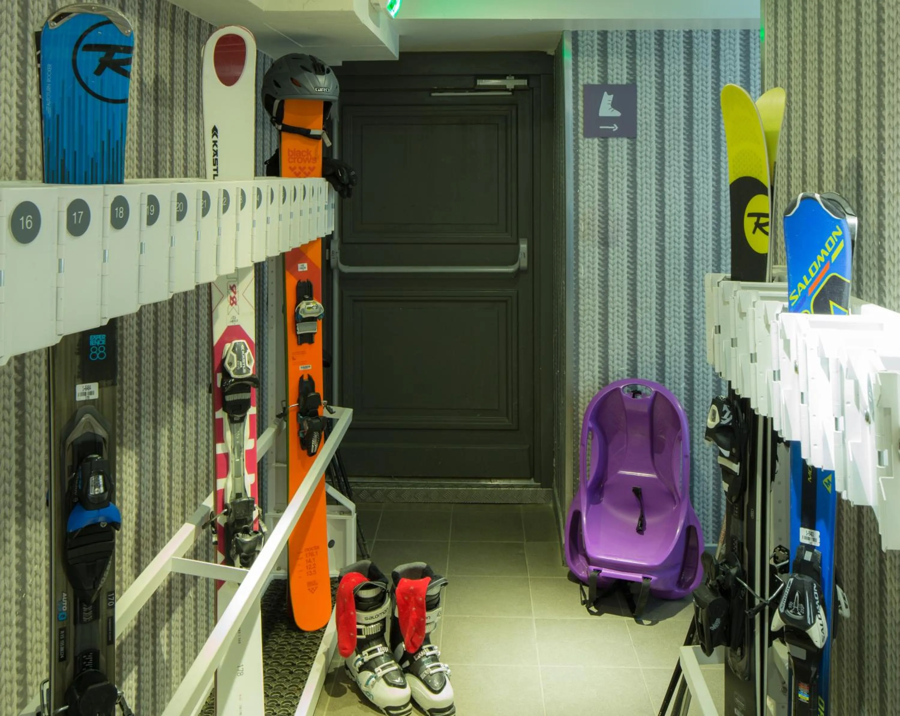 Skiing in Le Faucigny - Hotel de Charme & SPA