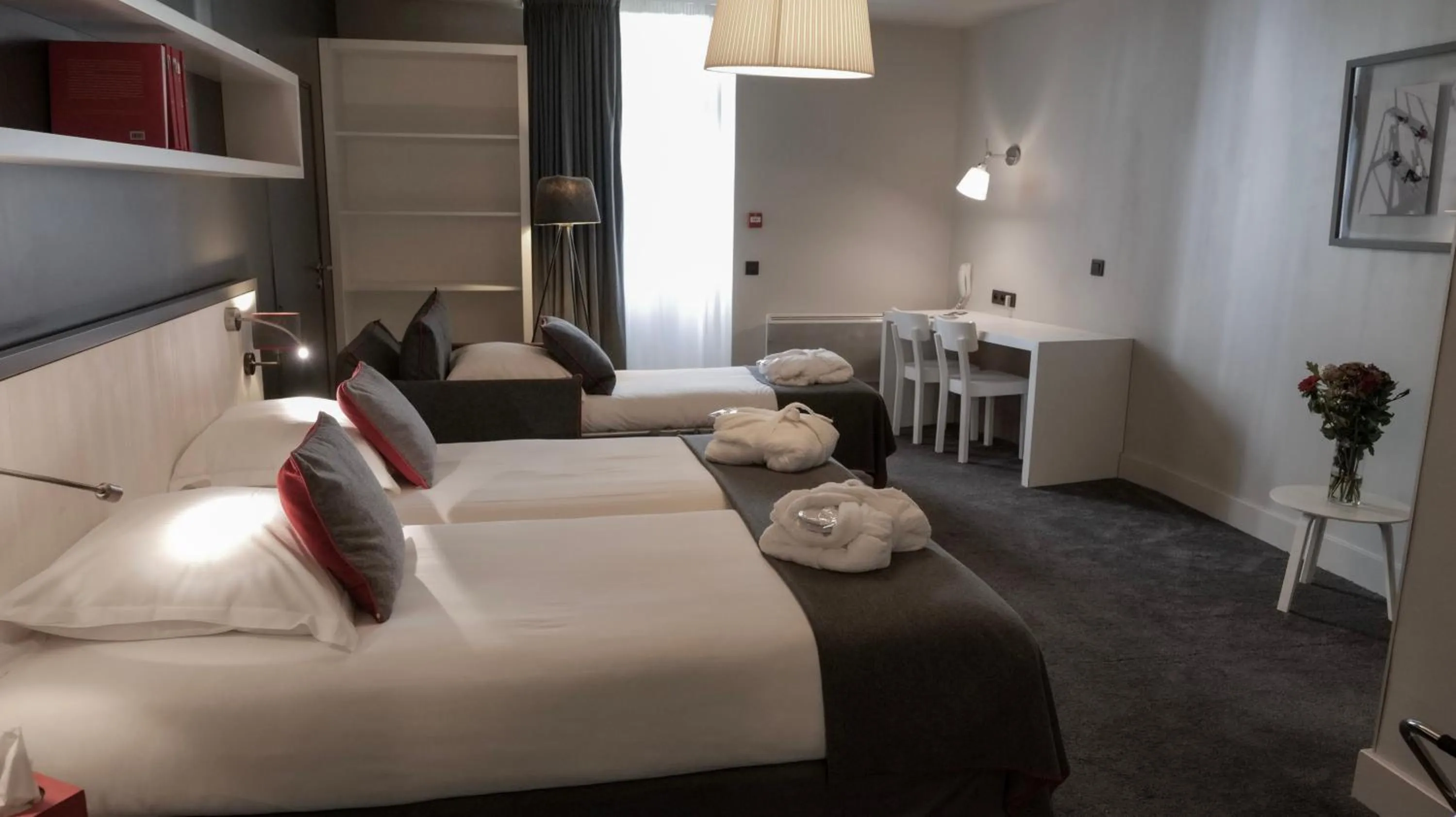 Bed in Le Faucigny - Hotel de Charme & SPA