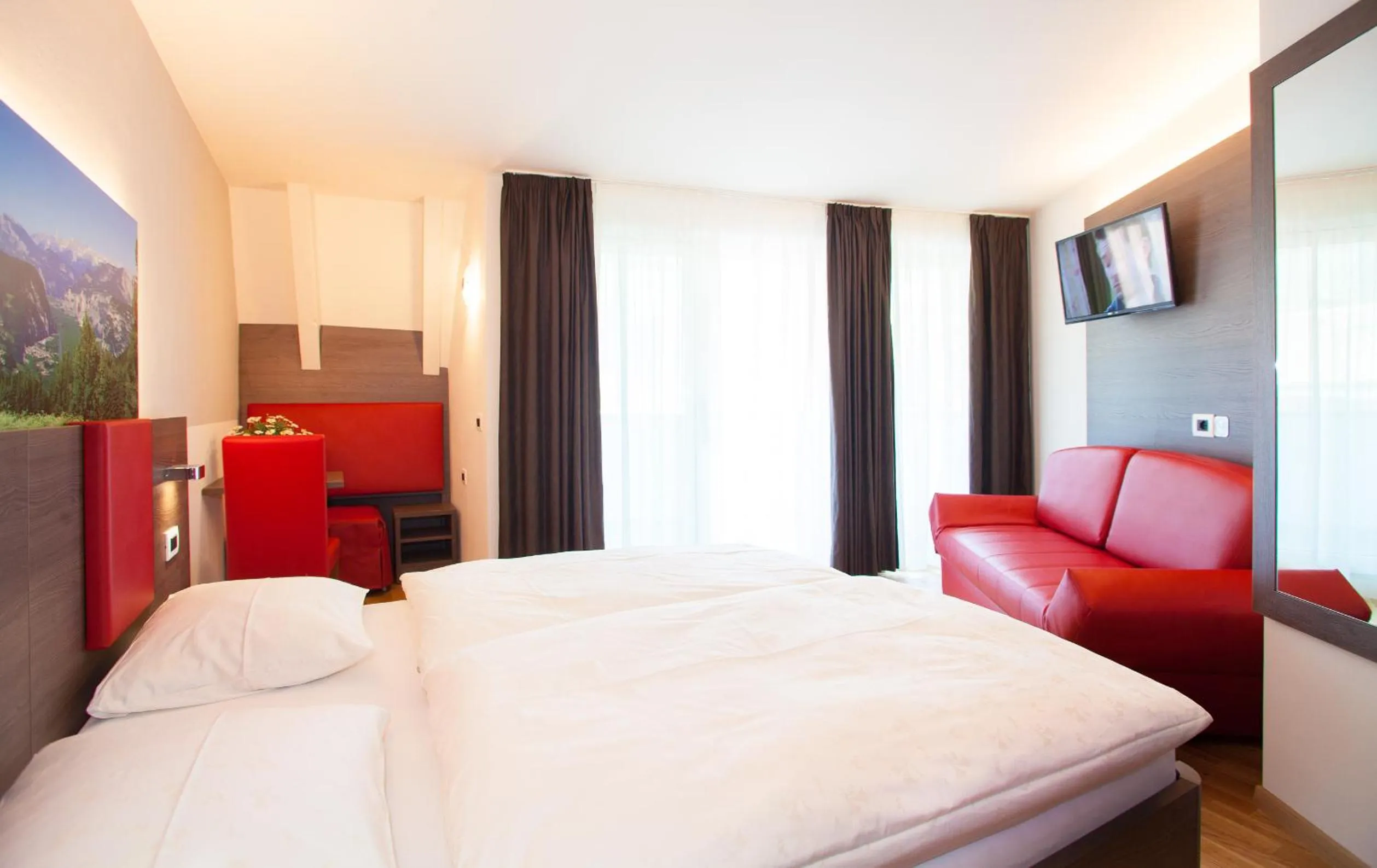 Day, Bed in Hotel Comfort Erica Dolomiti Val d'Adige