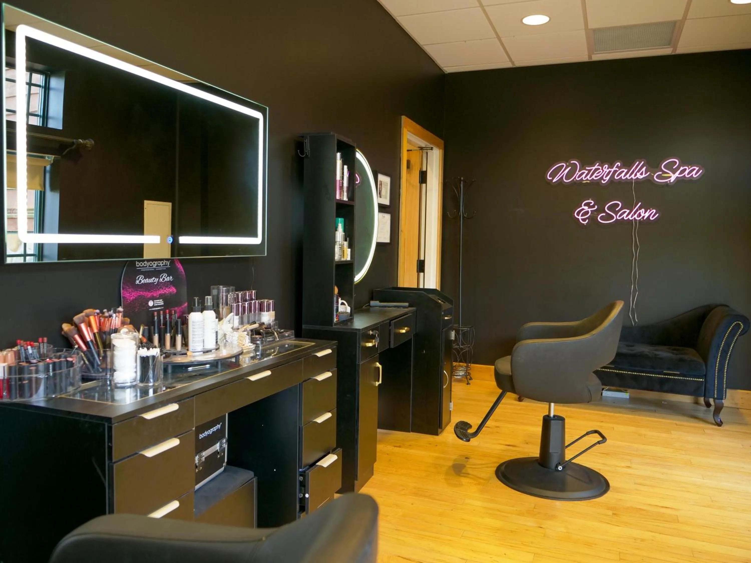 Spa and wellness centre/facilities in Hope Lake Lodge & Indoor Waterpark