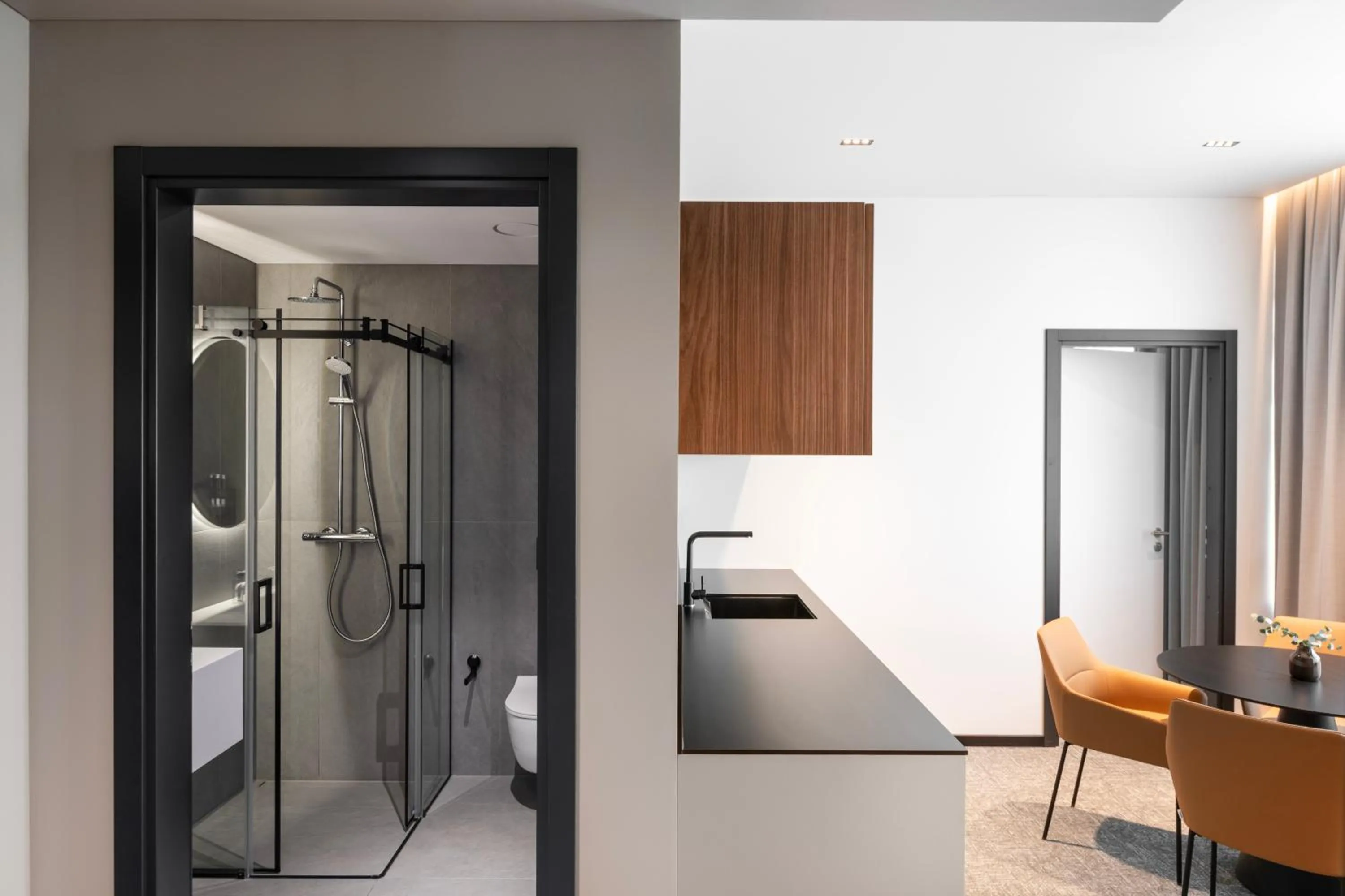 Shower in Pan Tadeusz