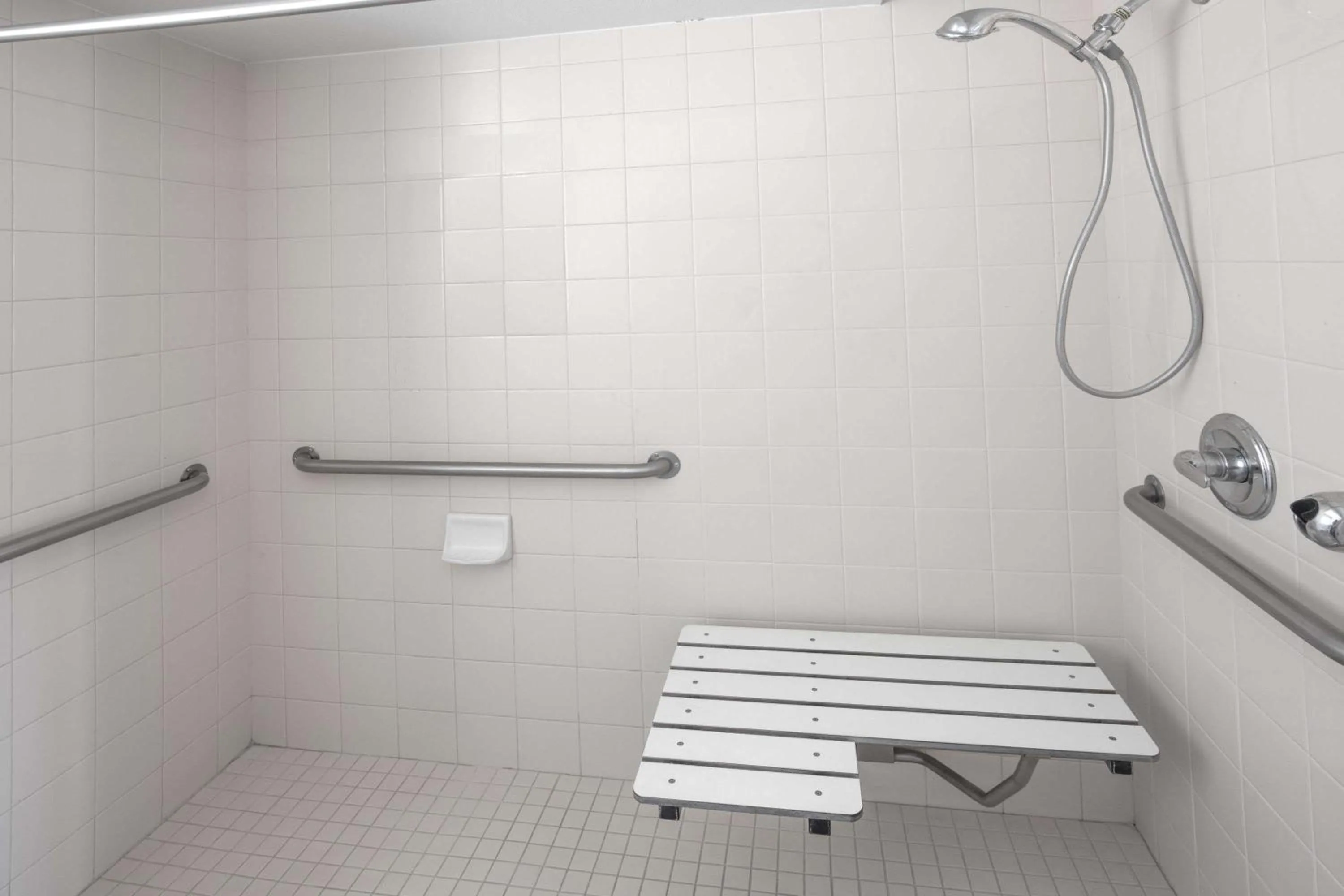 Bathroom in Days Inn by Wyndham Oroville