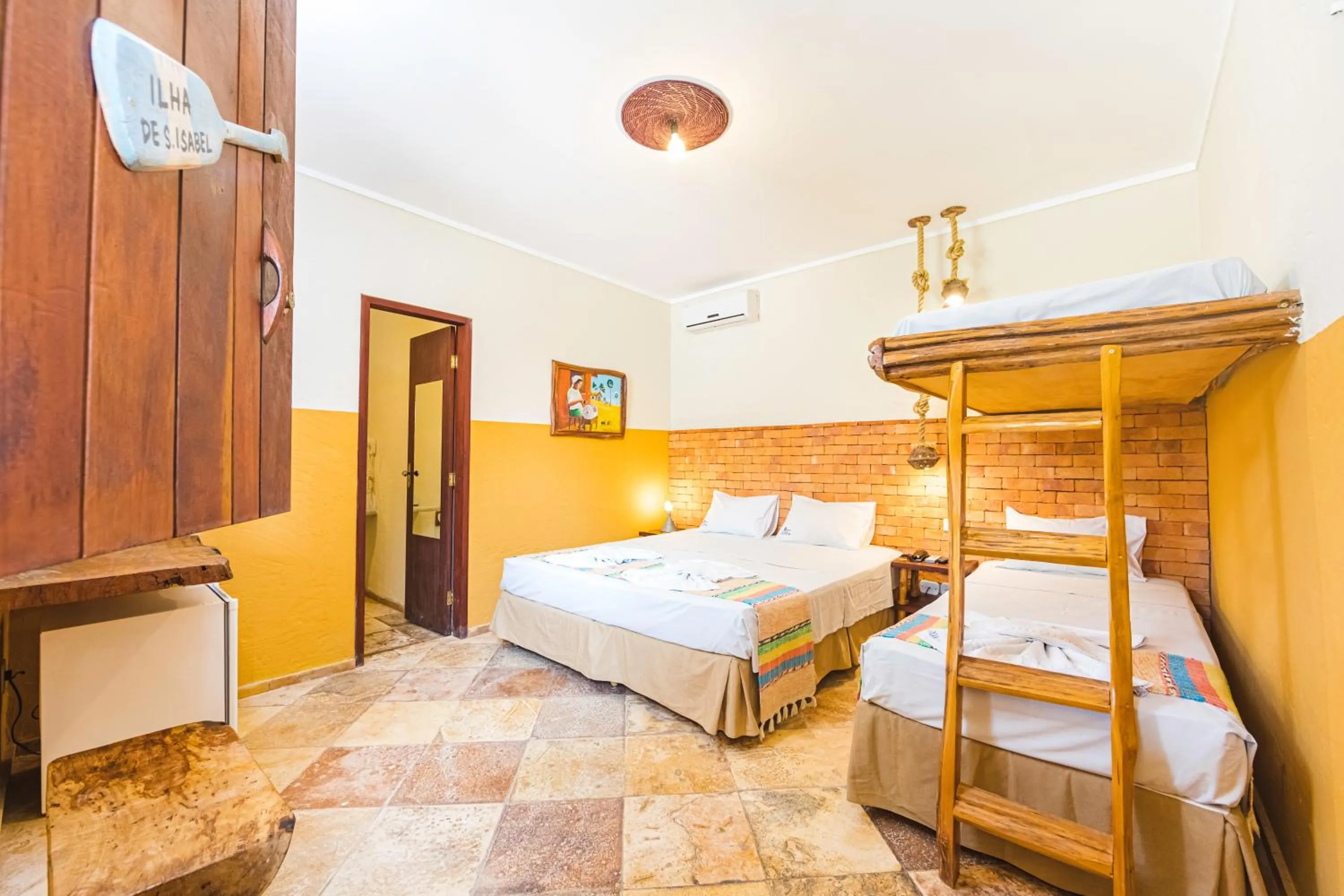 Photo of the whole room, Bed in Pousada Vila Parnaíba