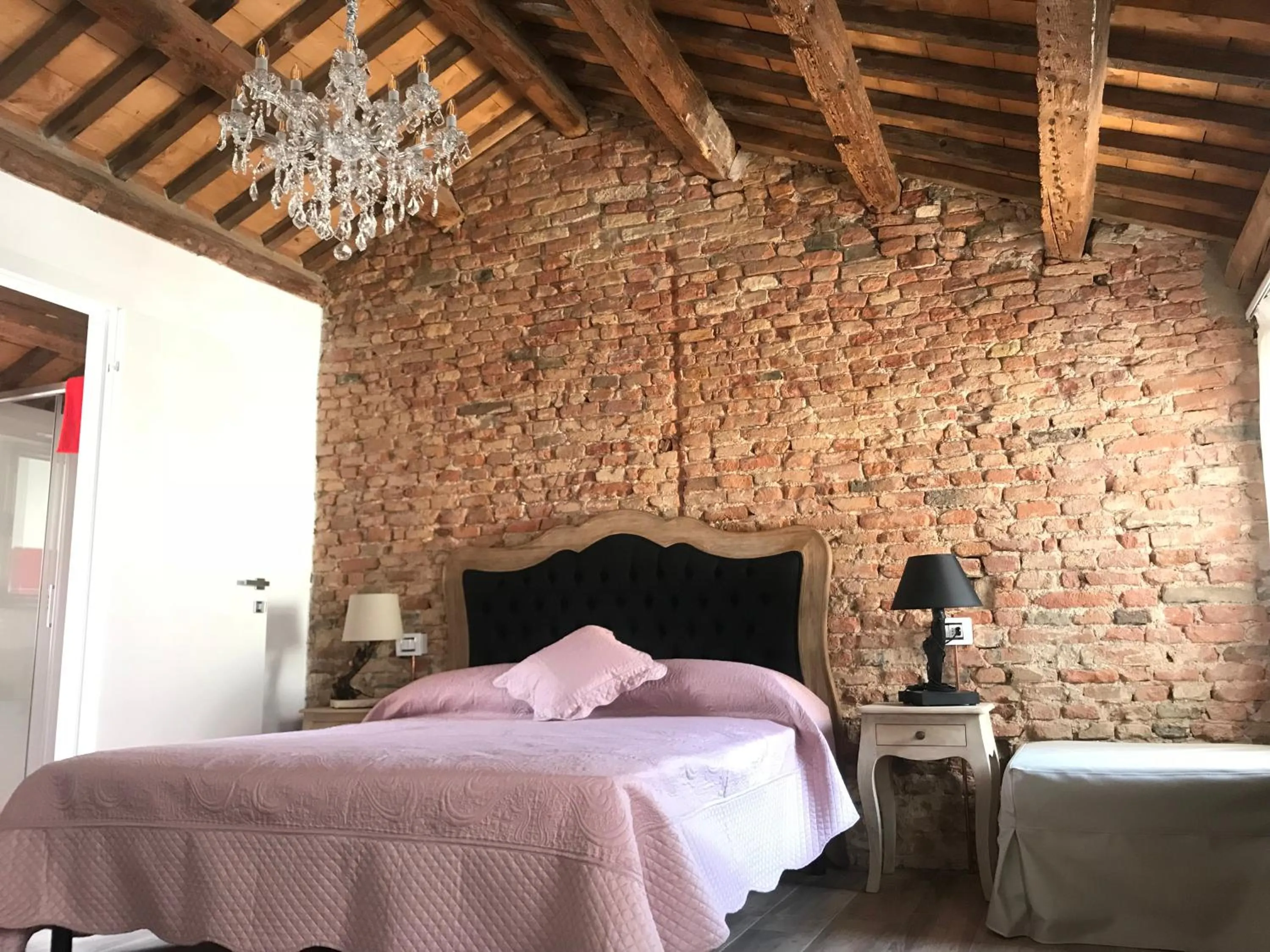 Bed in Barbara’s rooms