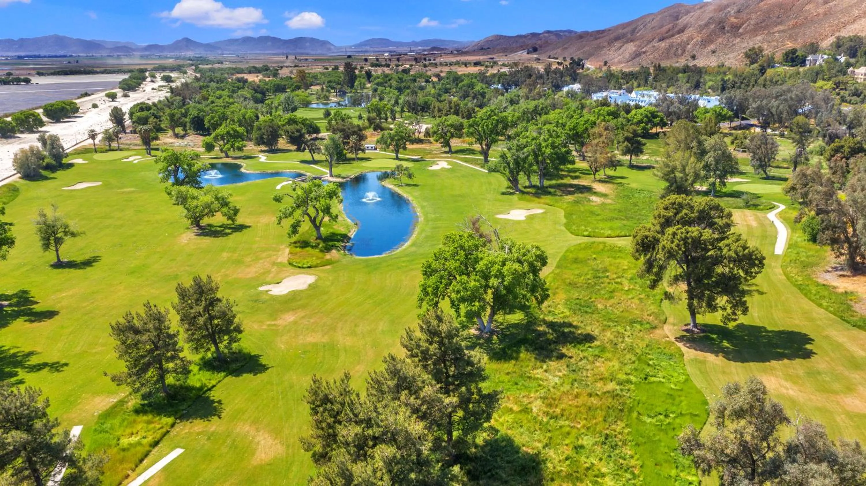 Natural landscape in Hampton Inn & Suites by Hilton Hemet Menifee Murrieta