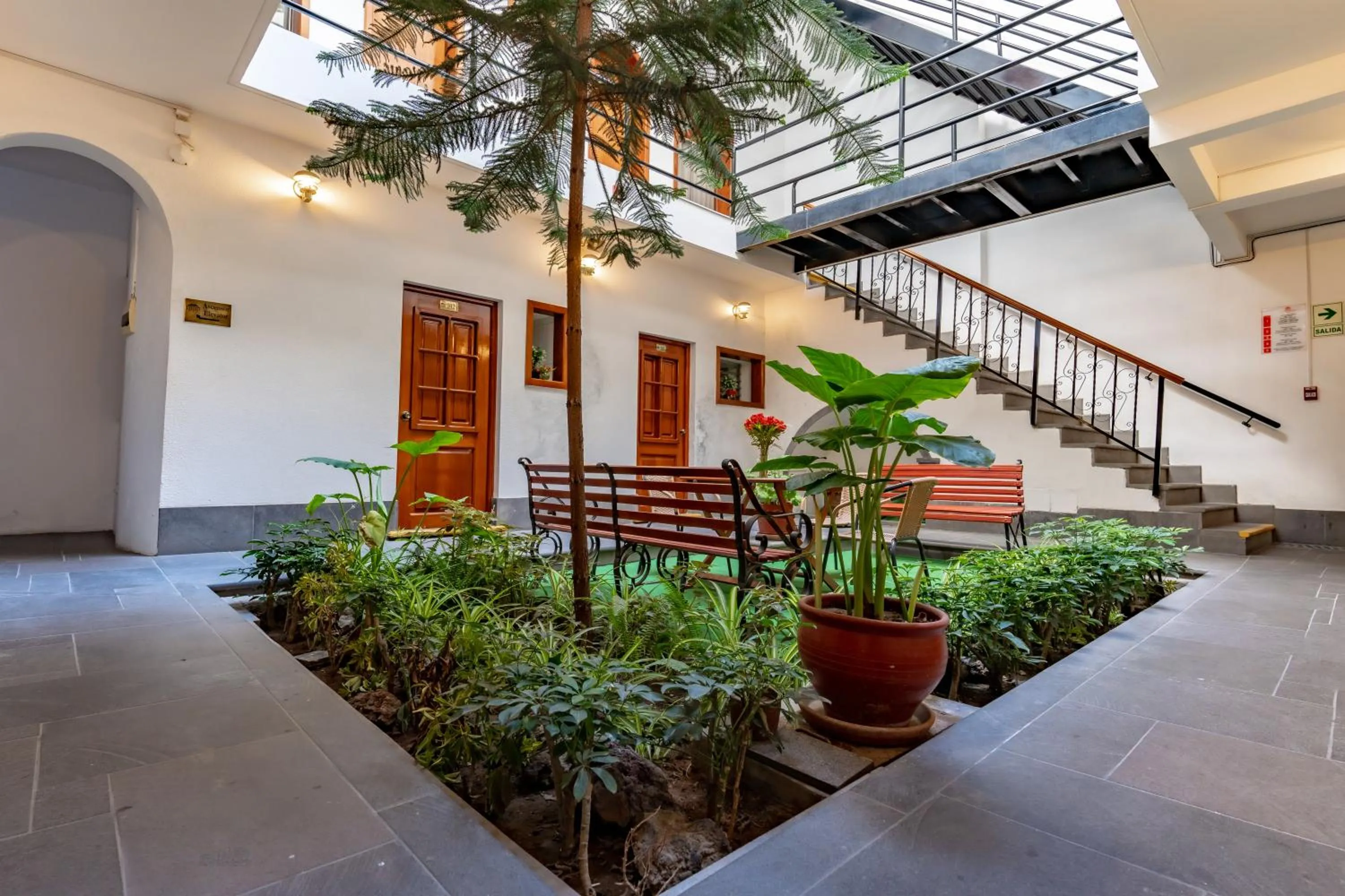 Patio in Casona Terrace Hotel