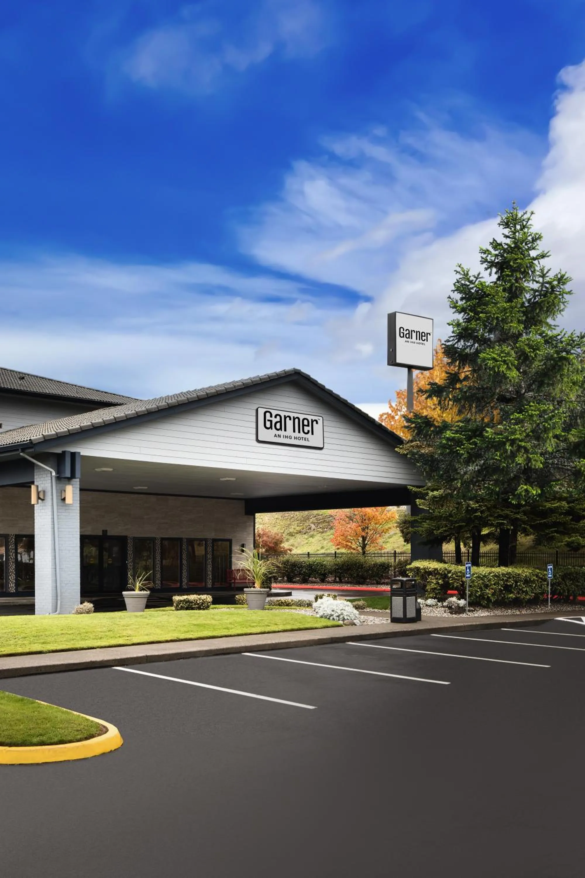 Property building in Garner Hotel Auburn - Seattle by IHG