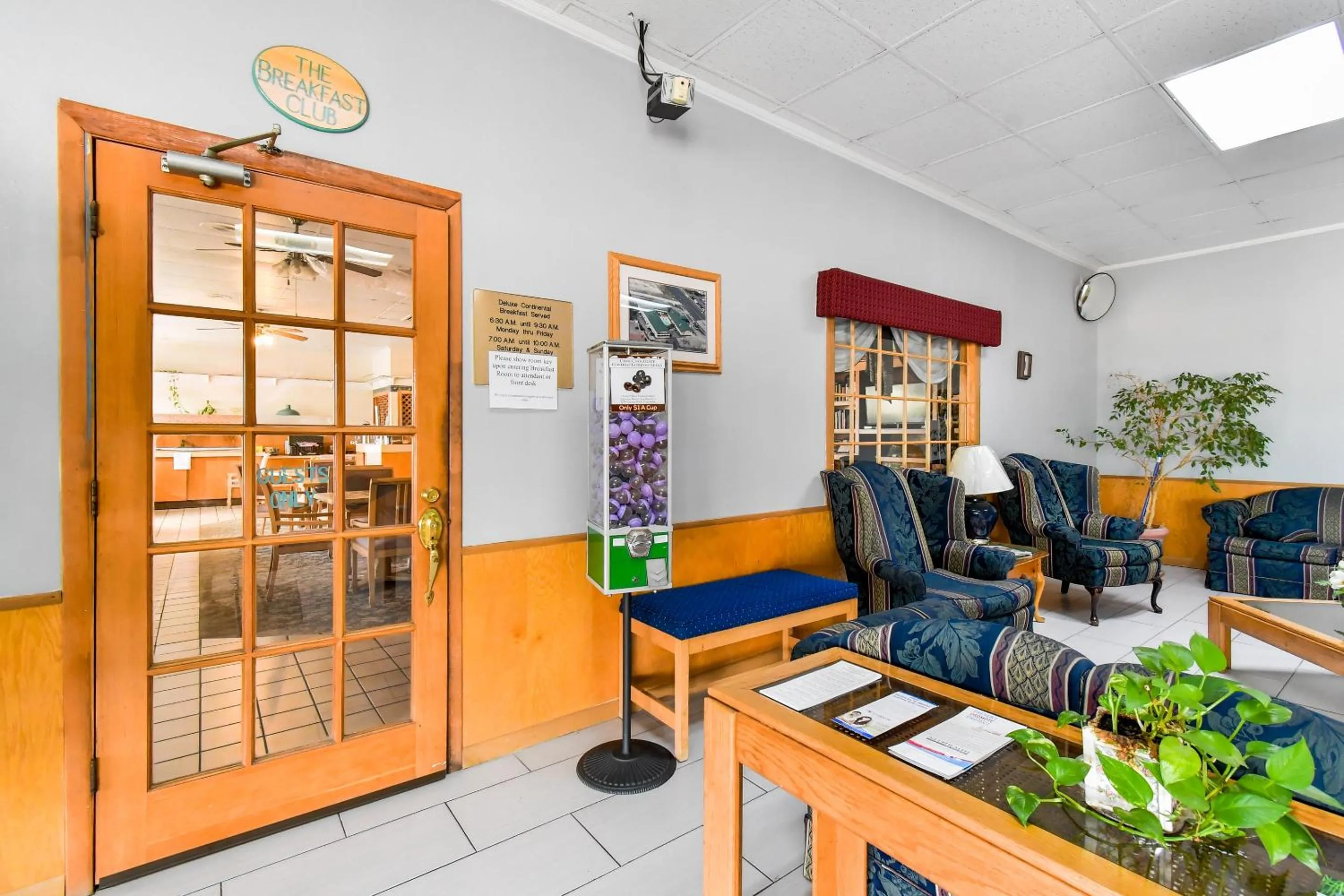 Lobby or reception in OYO Hotel Tyler Lindale