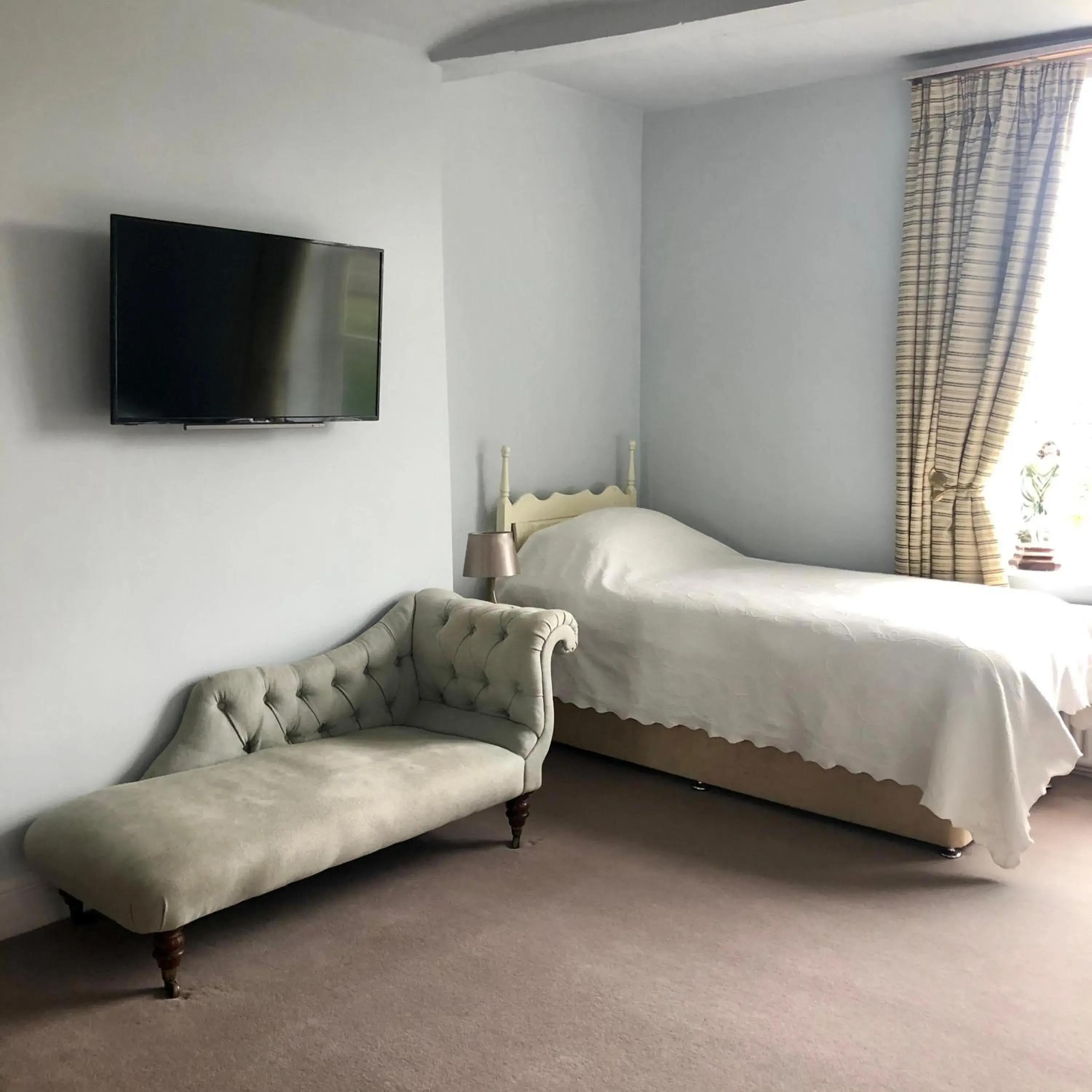 Large Family Room - single occupancy in Pickmere Country House Large Family Room - single occupancy in Pickmere Country House