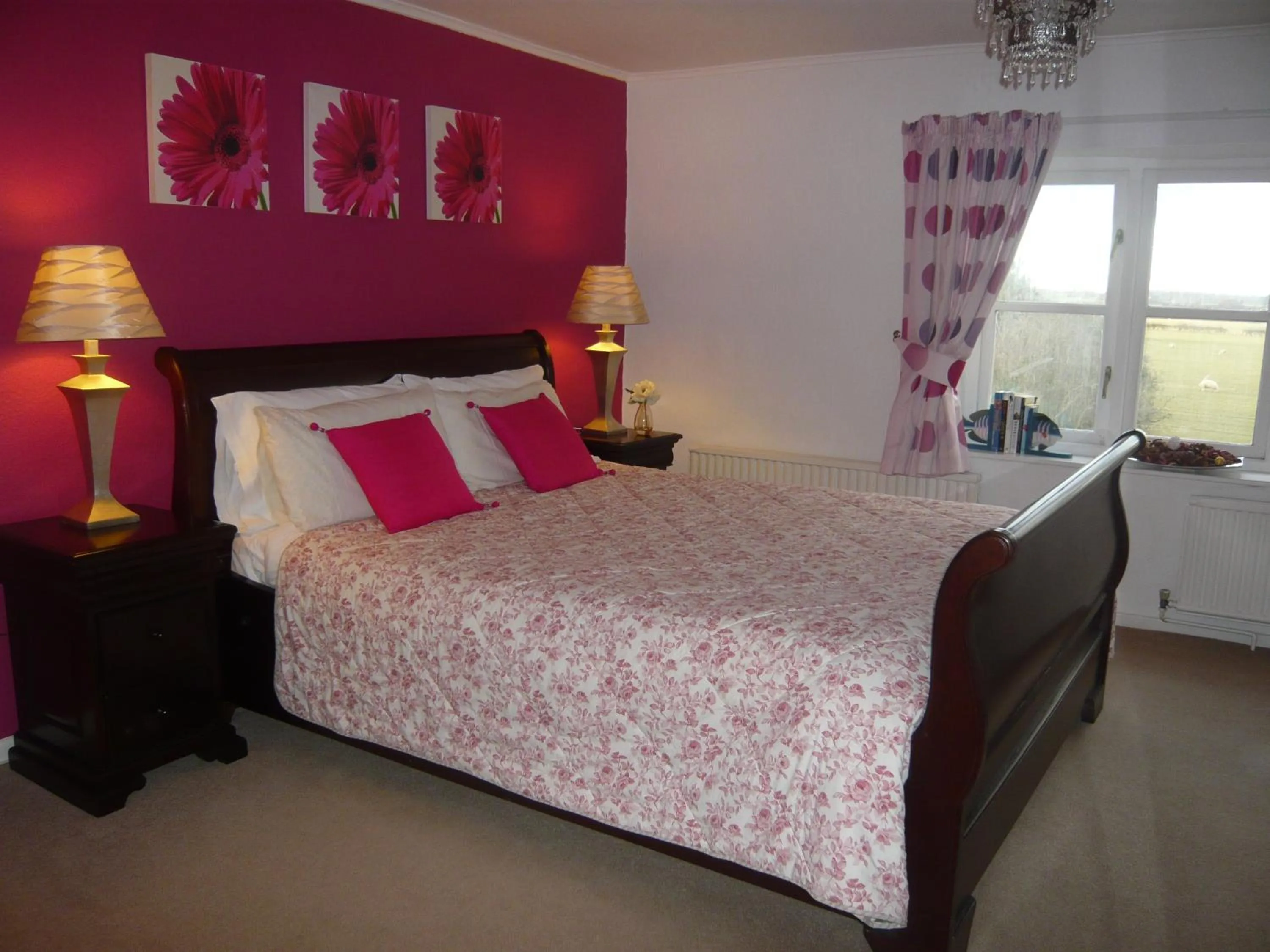 Bed in Pickmere Country House