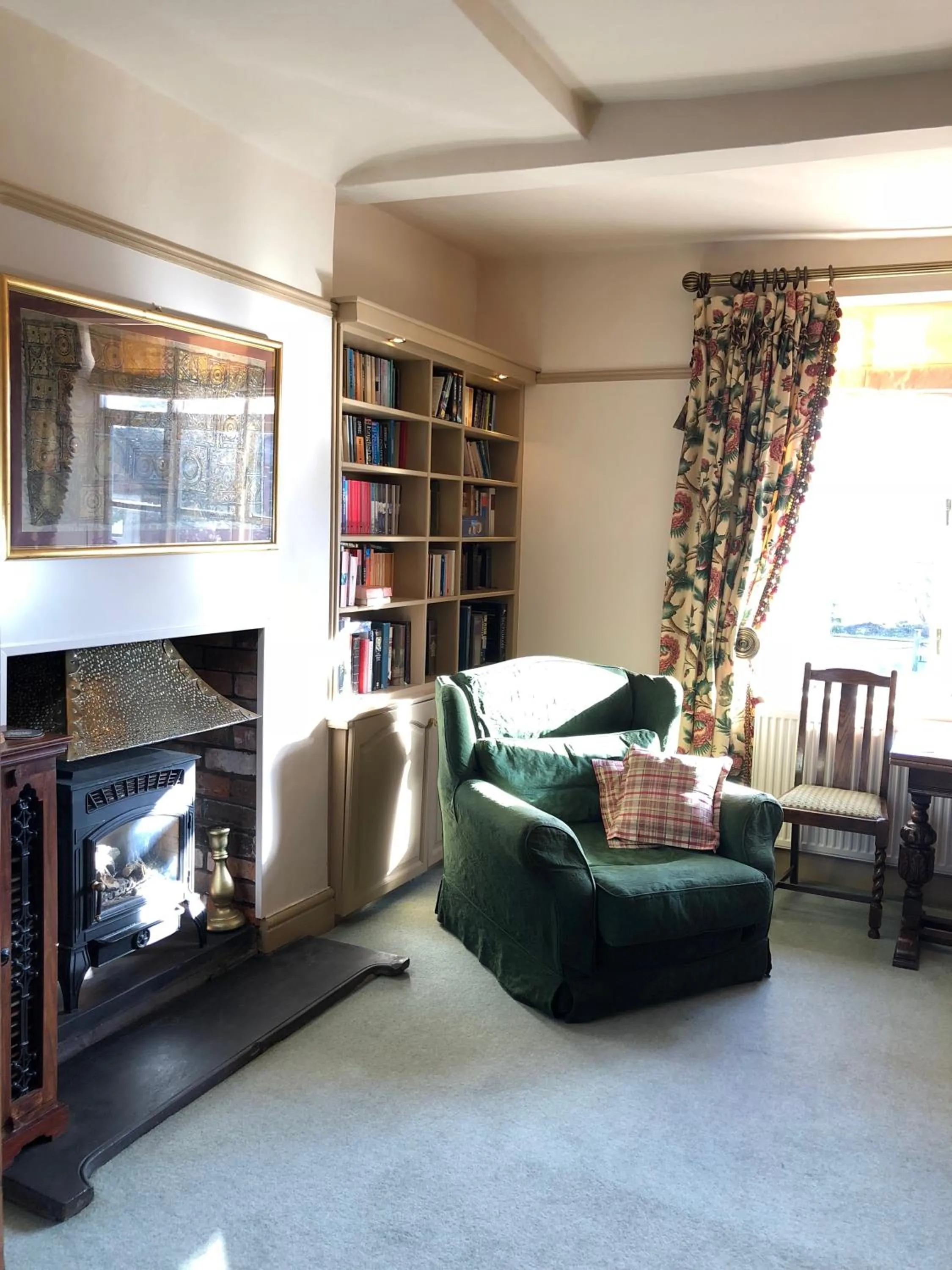 Communal lounge/ TV room in Pickmere Country House