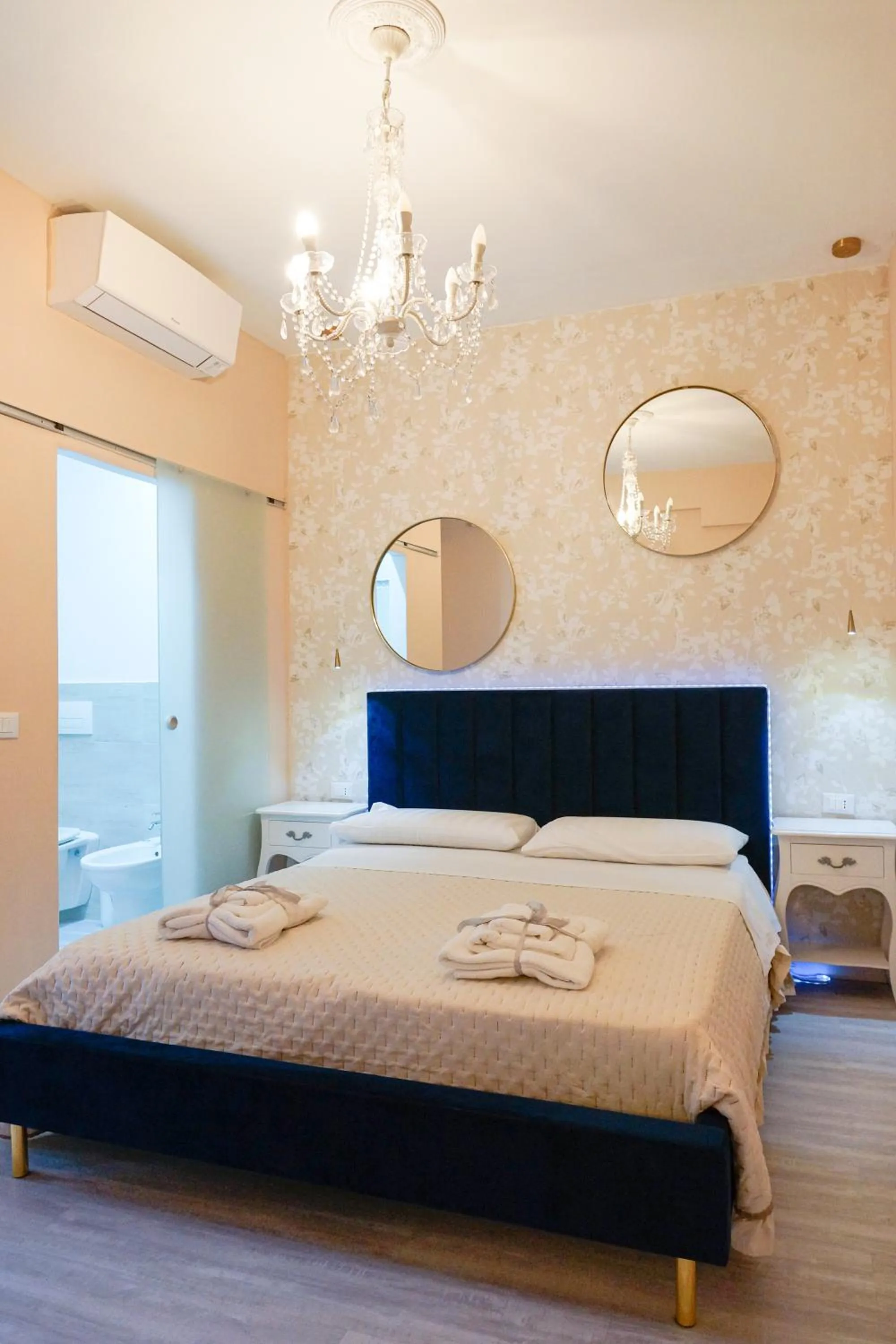 Bed in Casa Rosmini rooms, Dolomia best home