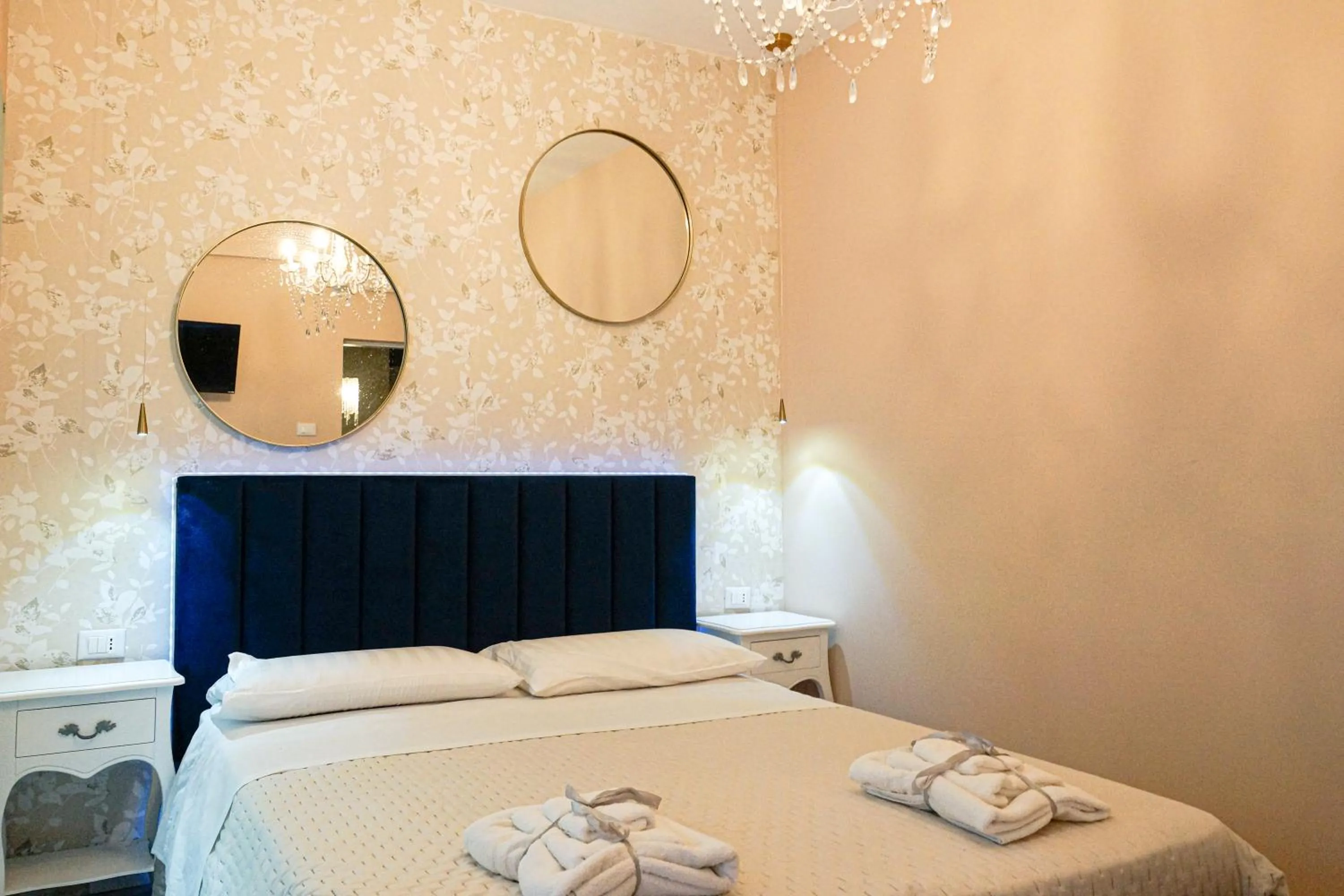 Bed in Casa Rosmini rooms, Dolomia best home