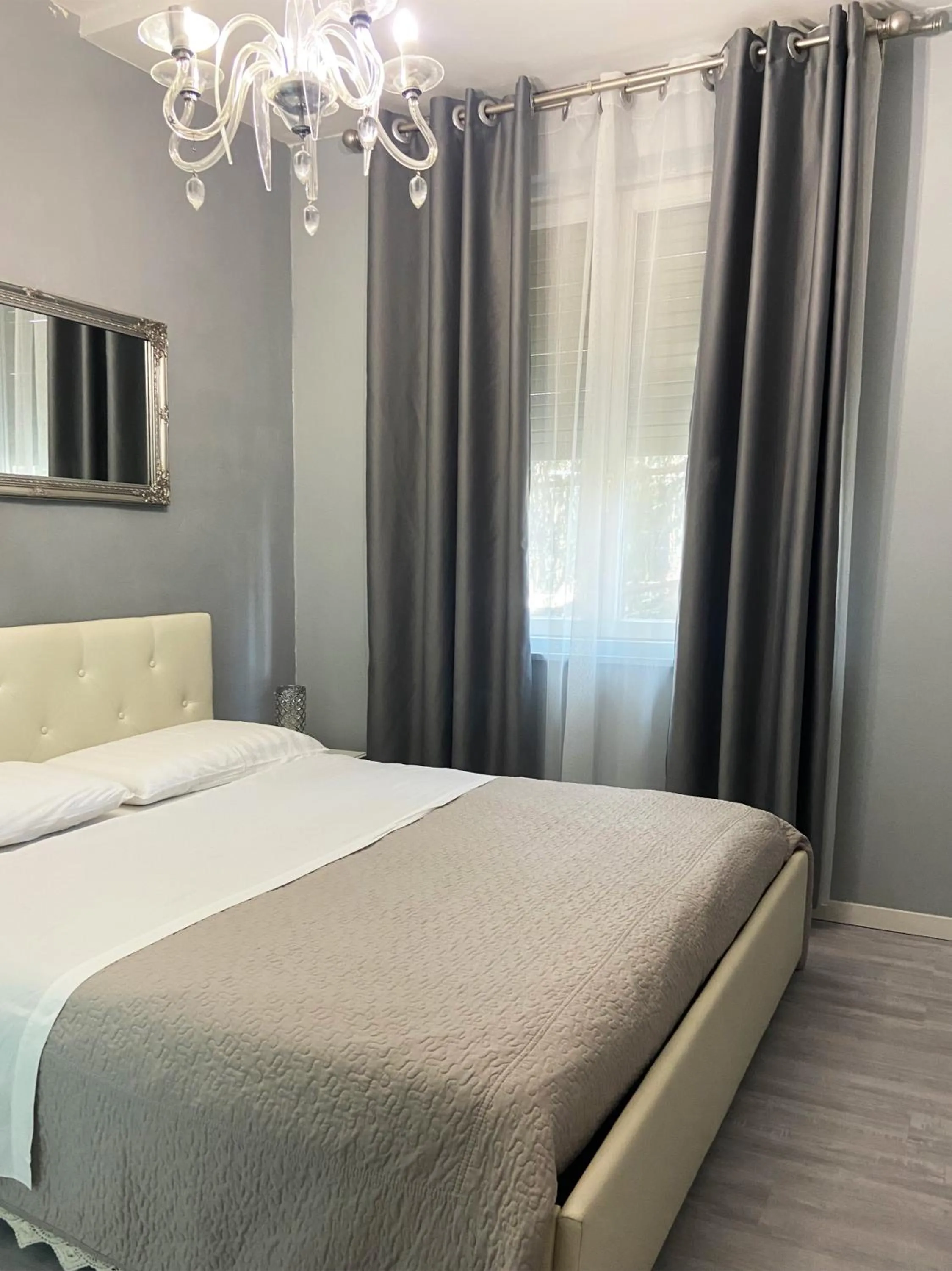 Bed in Casa Rosmini rooms, Dolomia best home