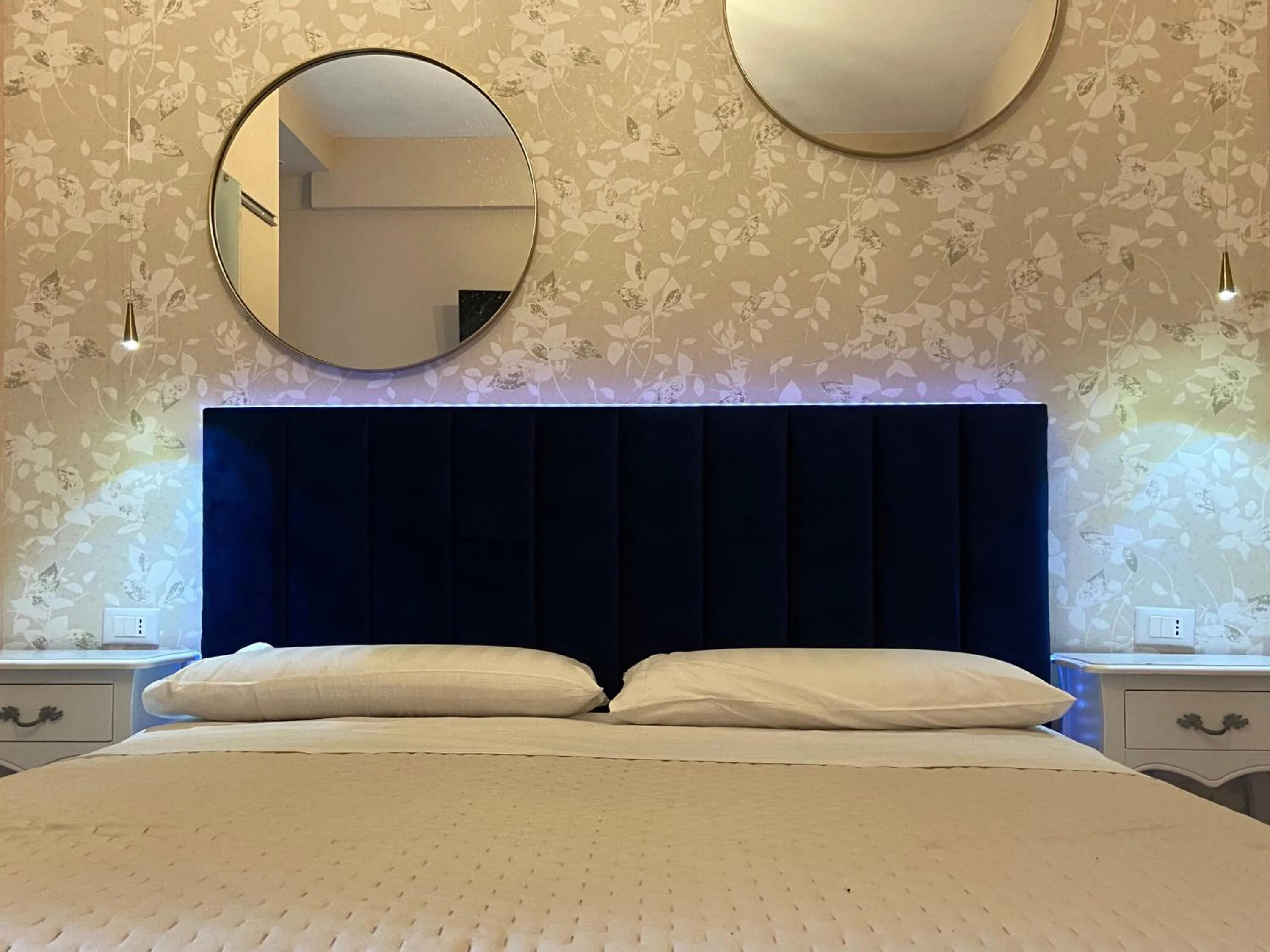 Bed in Casa Rosmini rooms, Dolomia best home