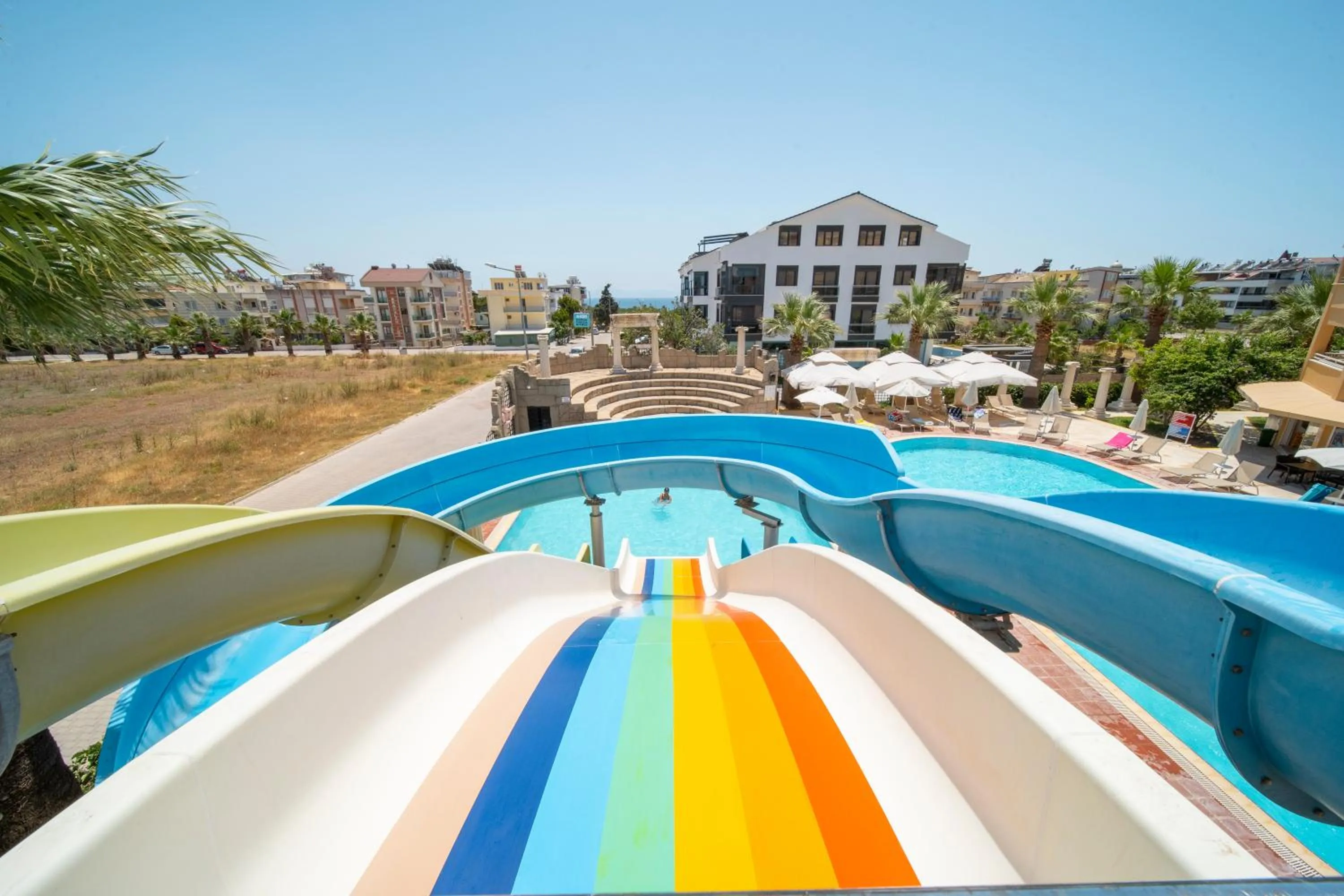 Swimming pool in Hotel Esra and Family Suites - All Inclusive