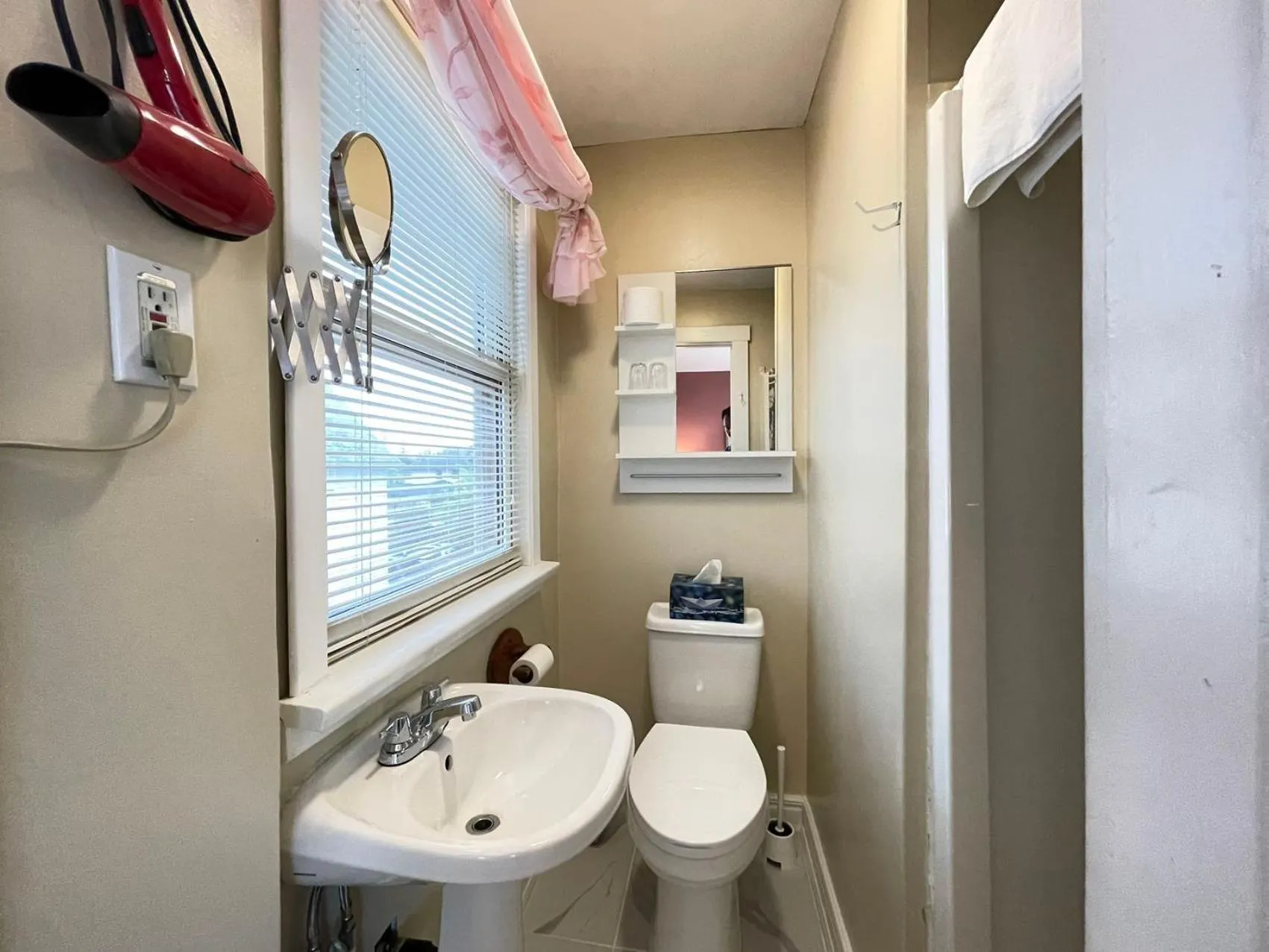 Toilet in Strathaird Bed and Breakfast