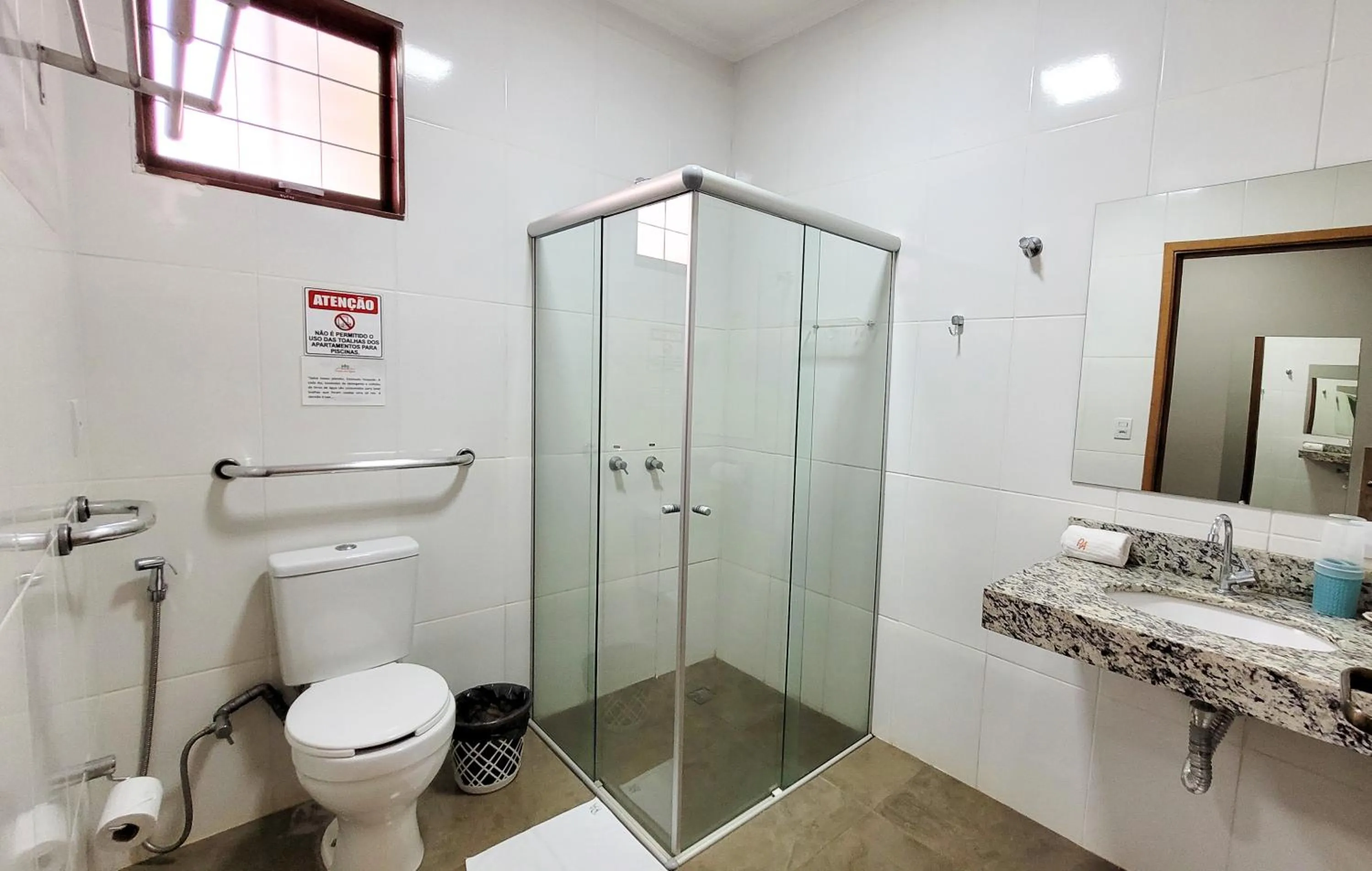 Bathroom in Hotel Pousada Parque das Águas