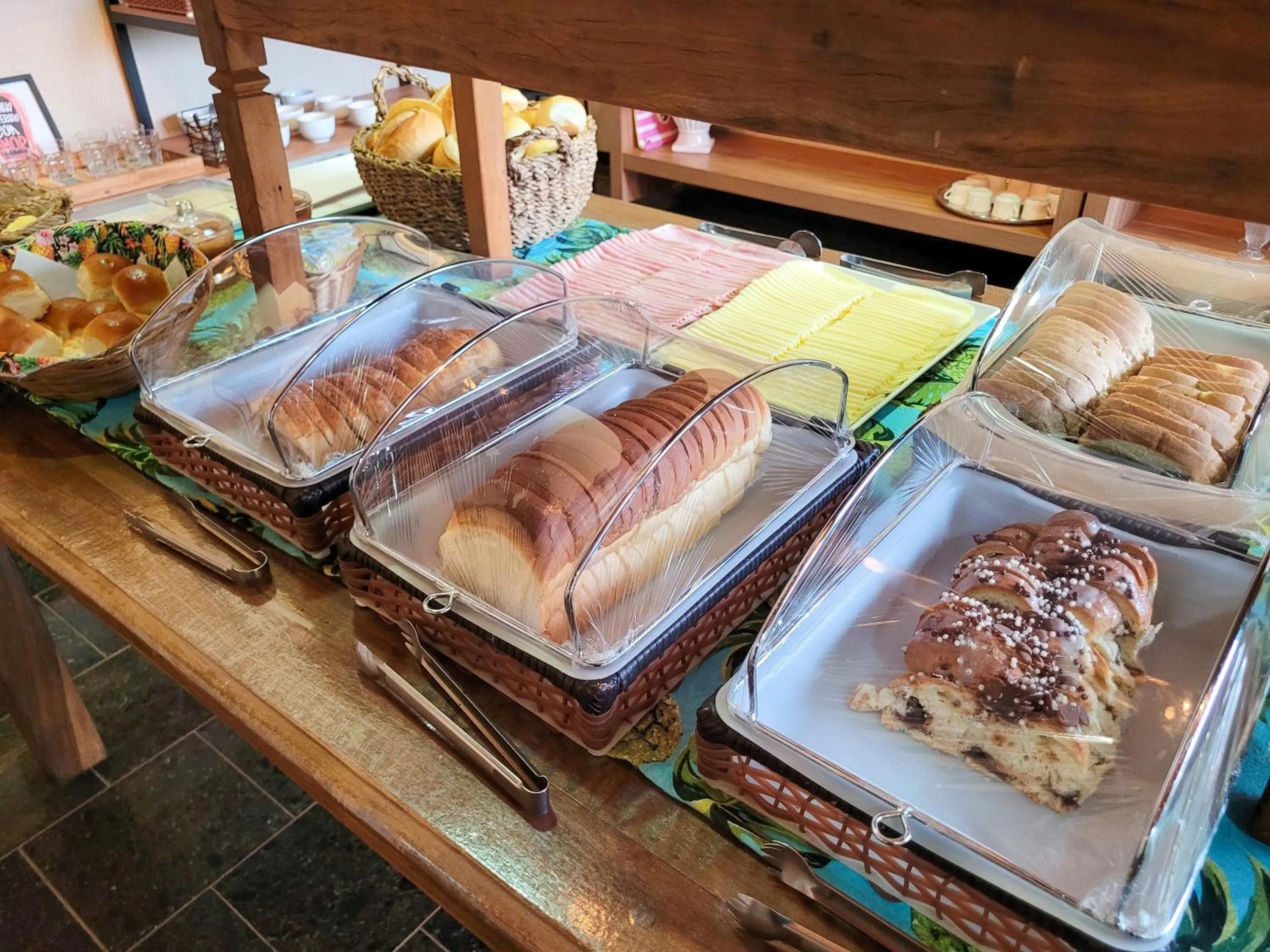 Breakfast in Hotel Pousada Parque das Águas