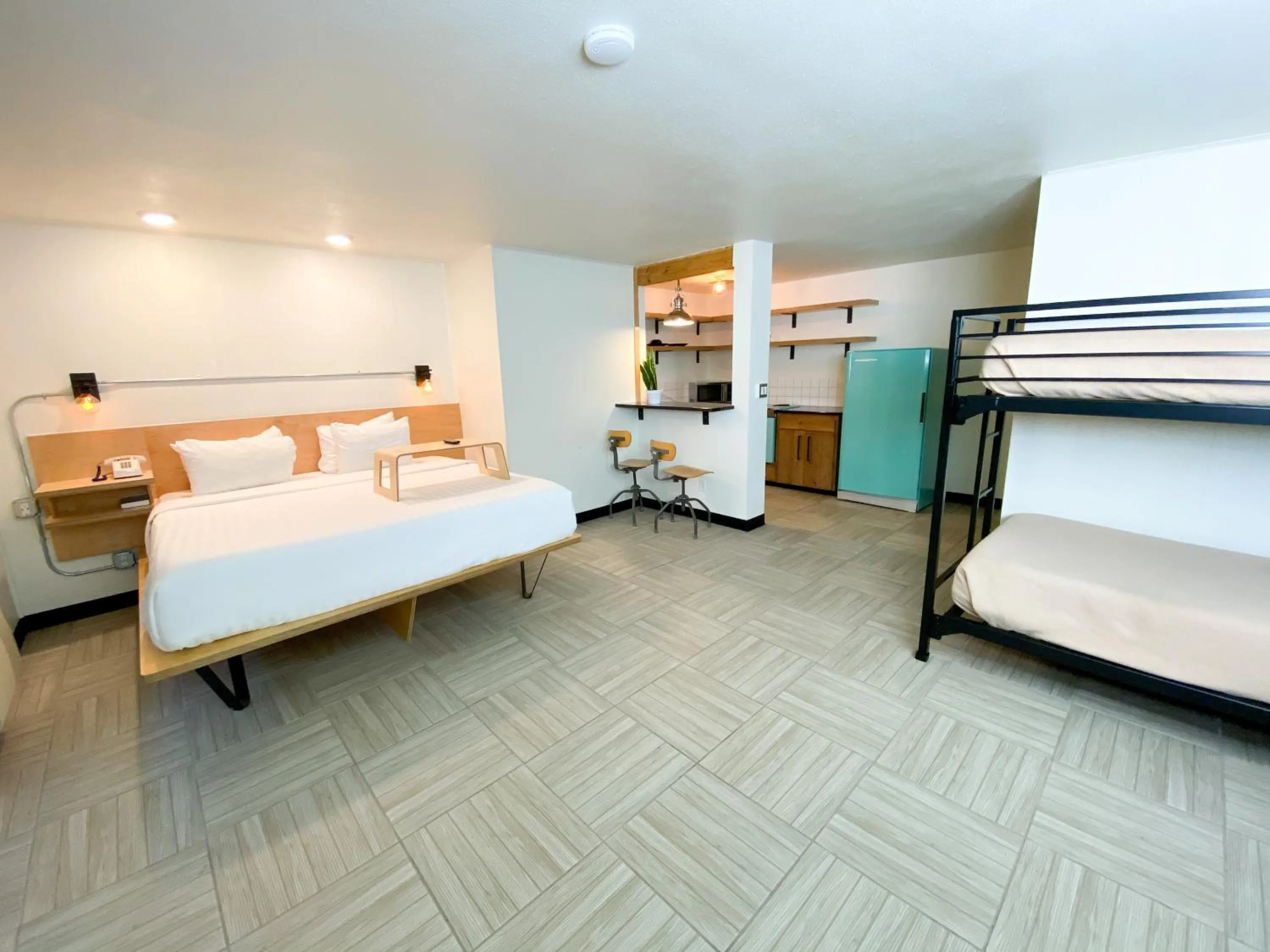 Photo of the whole room, Bed in Hotel Corvallis