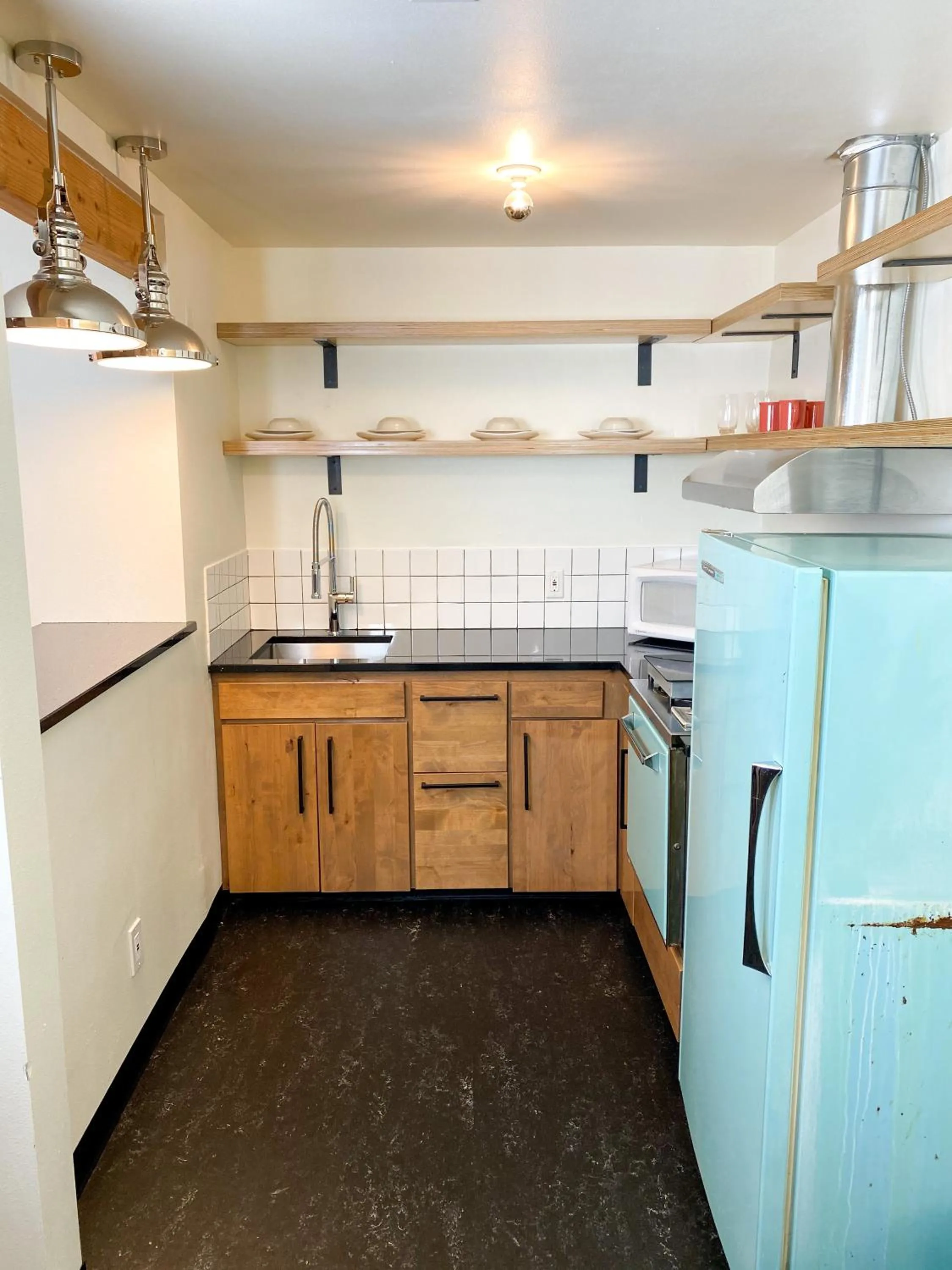 Kitchen or kitchenette in Hotel Corvallis