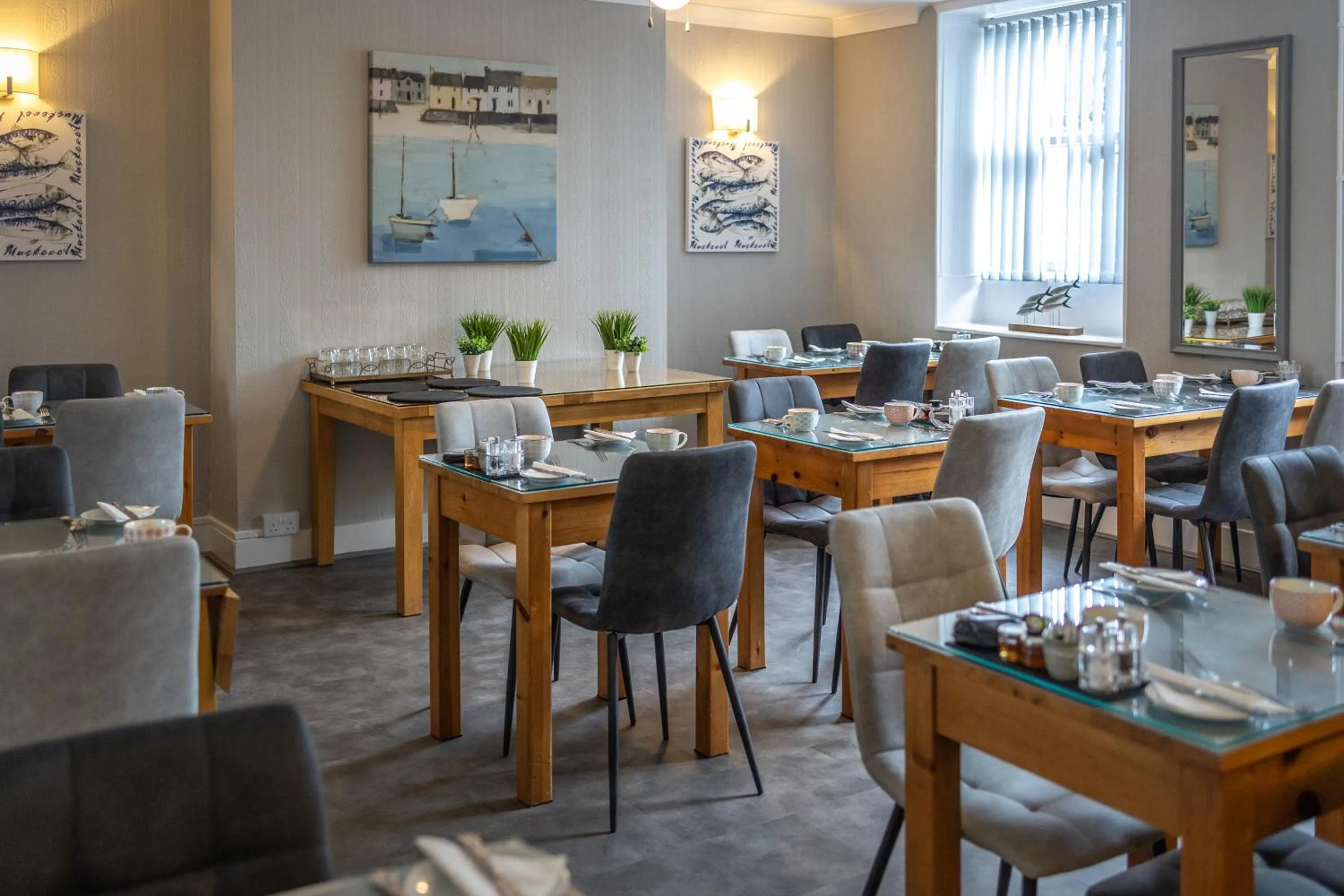 Dining area in Gloucester House